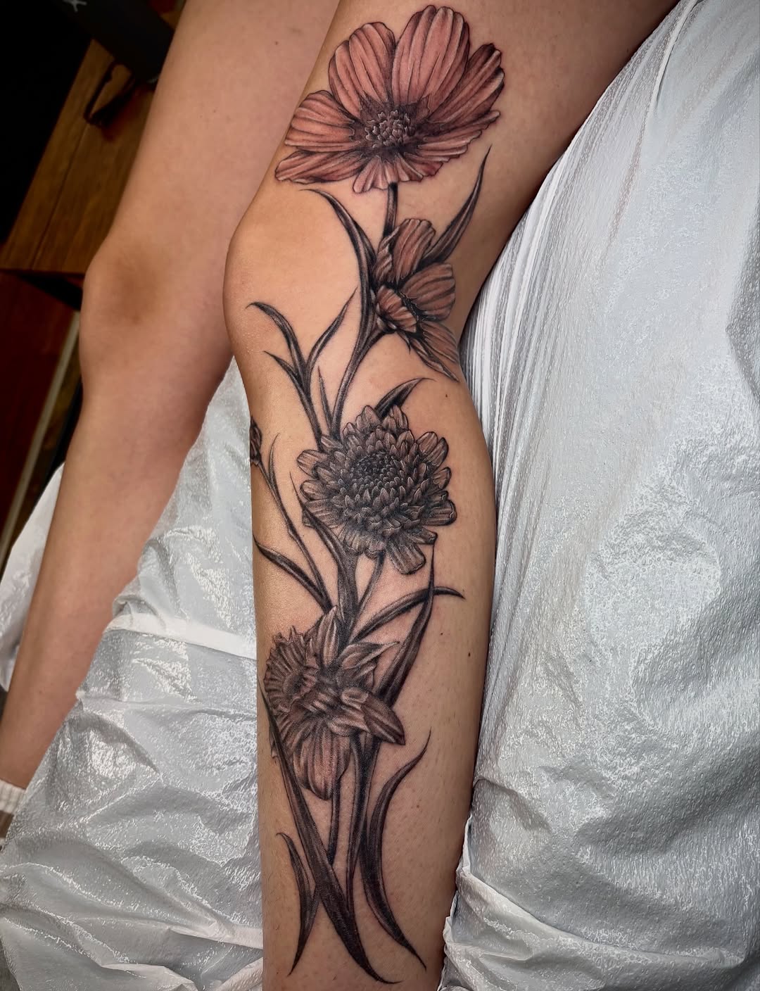 Tattoo by @aves_inks — black_and_grey, realism