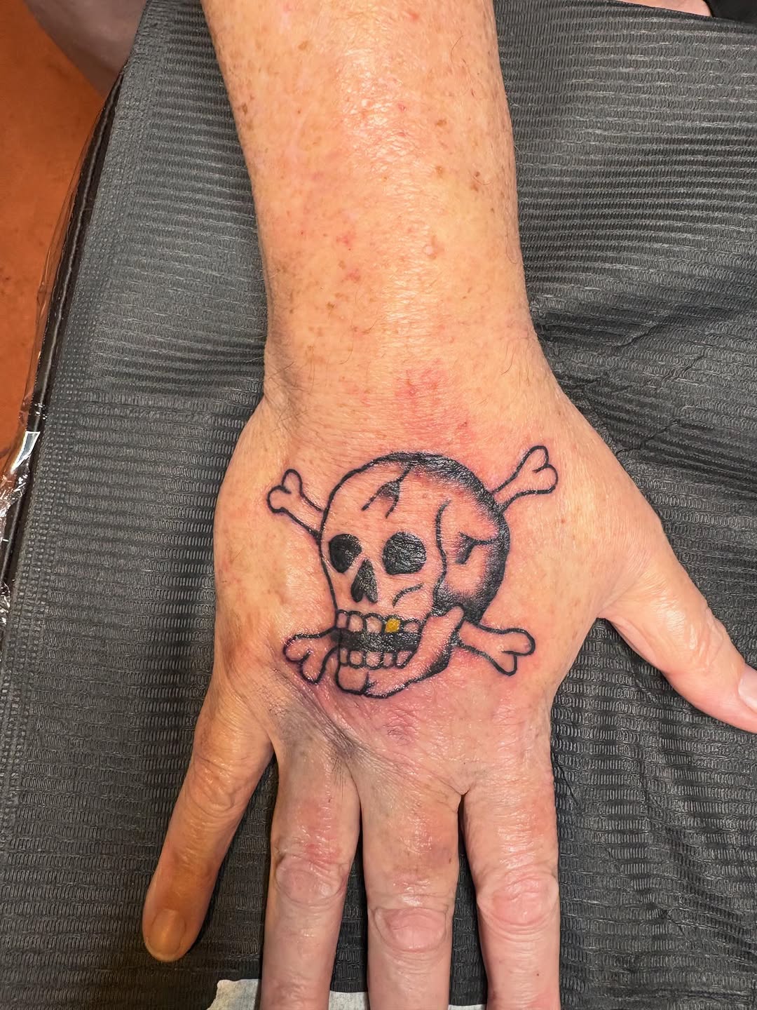 Tattoo by @yellietattoo — american_traditional
