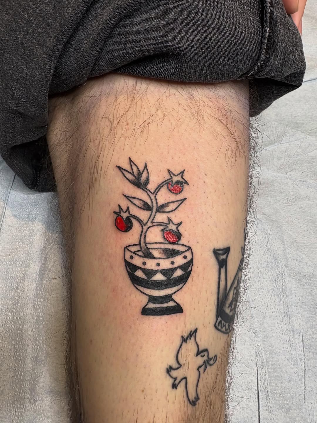 Tattoo by @yellietattoo — american_traditional