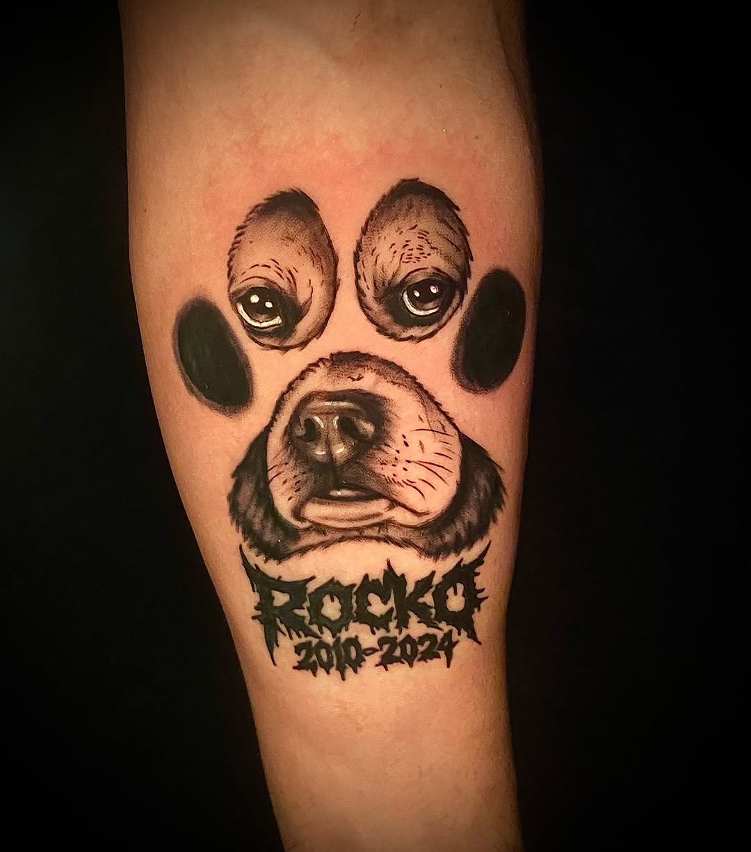 Tattoo by @figucciart — realism, black_and_grey