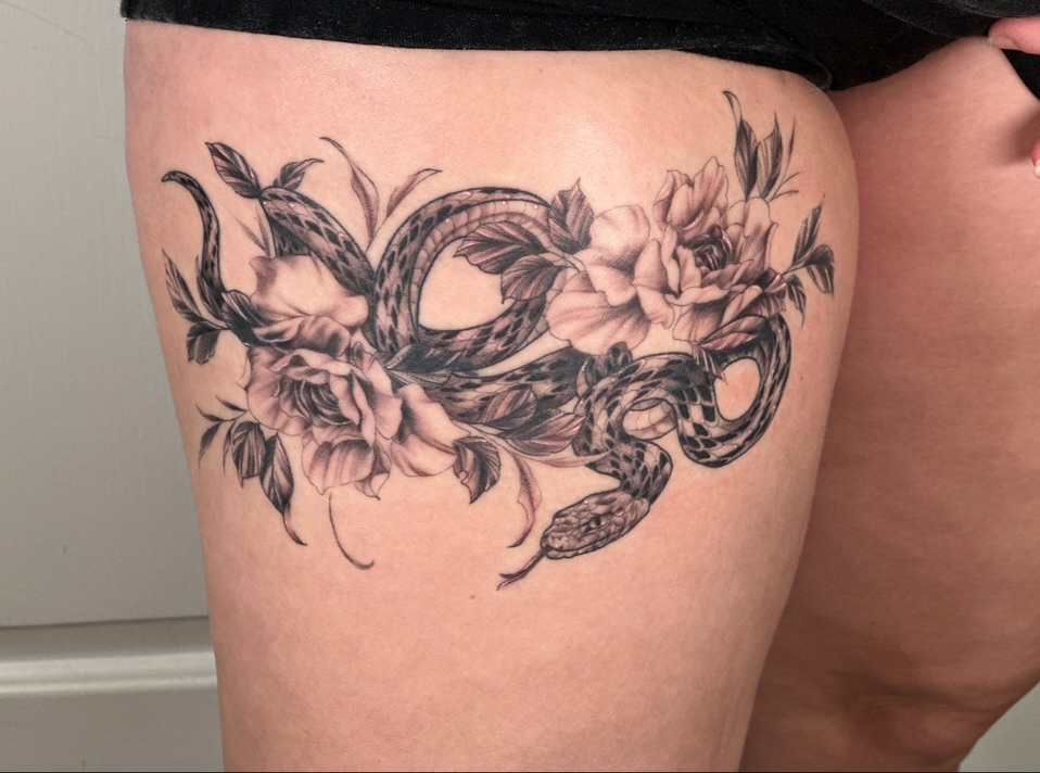 Tattoo by @nicolettemadlyne β realism, black_and_grey