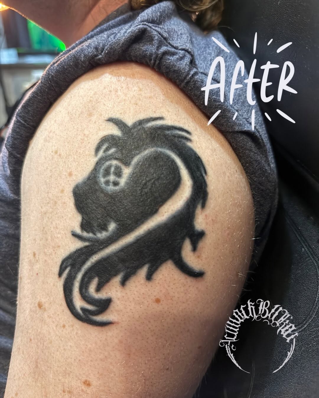 Tattoo by @artworkbykai β blackwork
