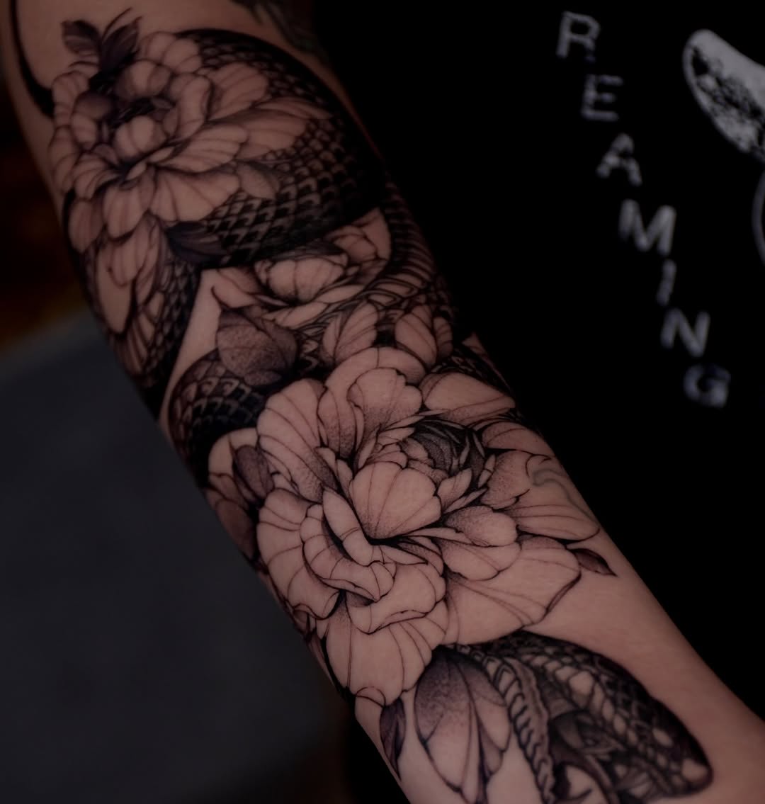 Tattoo by @gary.tattooer — black_and_grey, illustrative