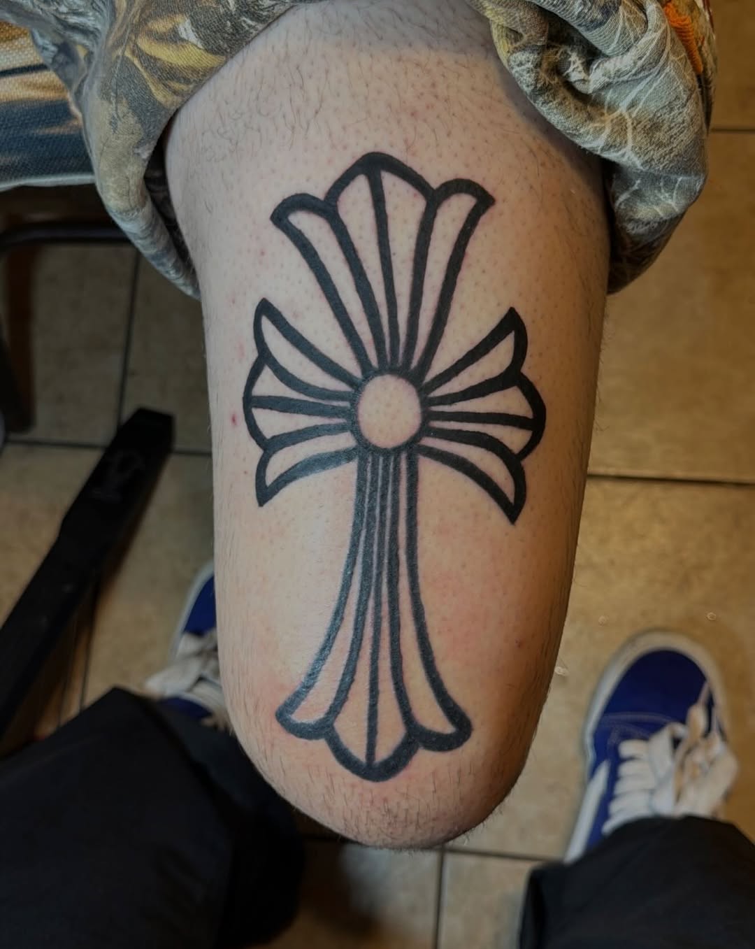Tattoo by @offdosage.tats โ blackwork