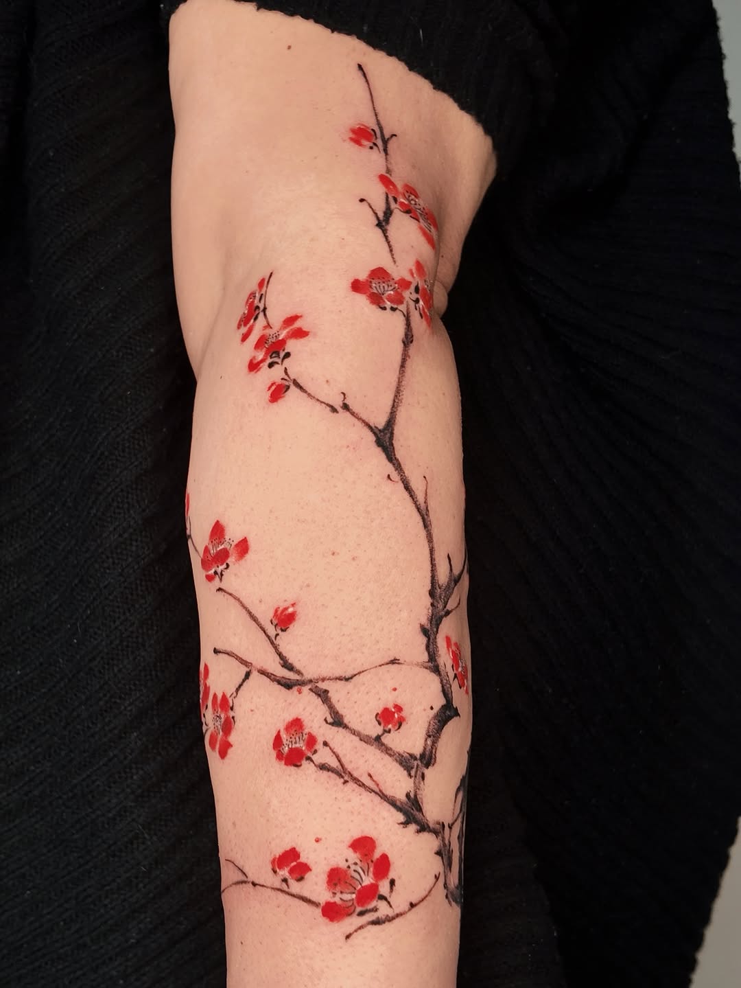 Tattoo by @junsinkmontreal โ japanese_irezumi, watercolor
