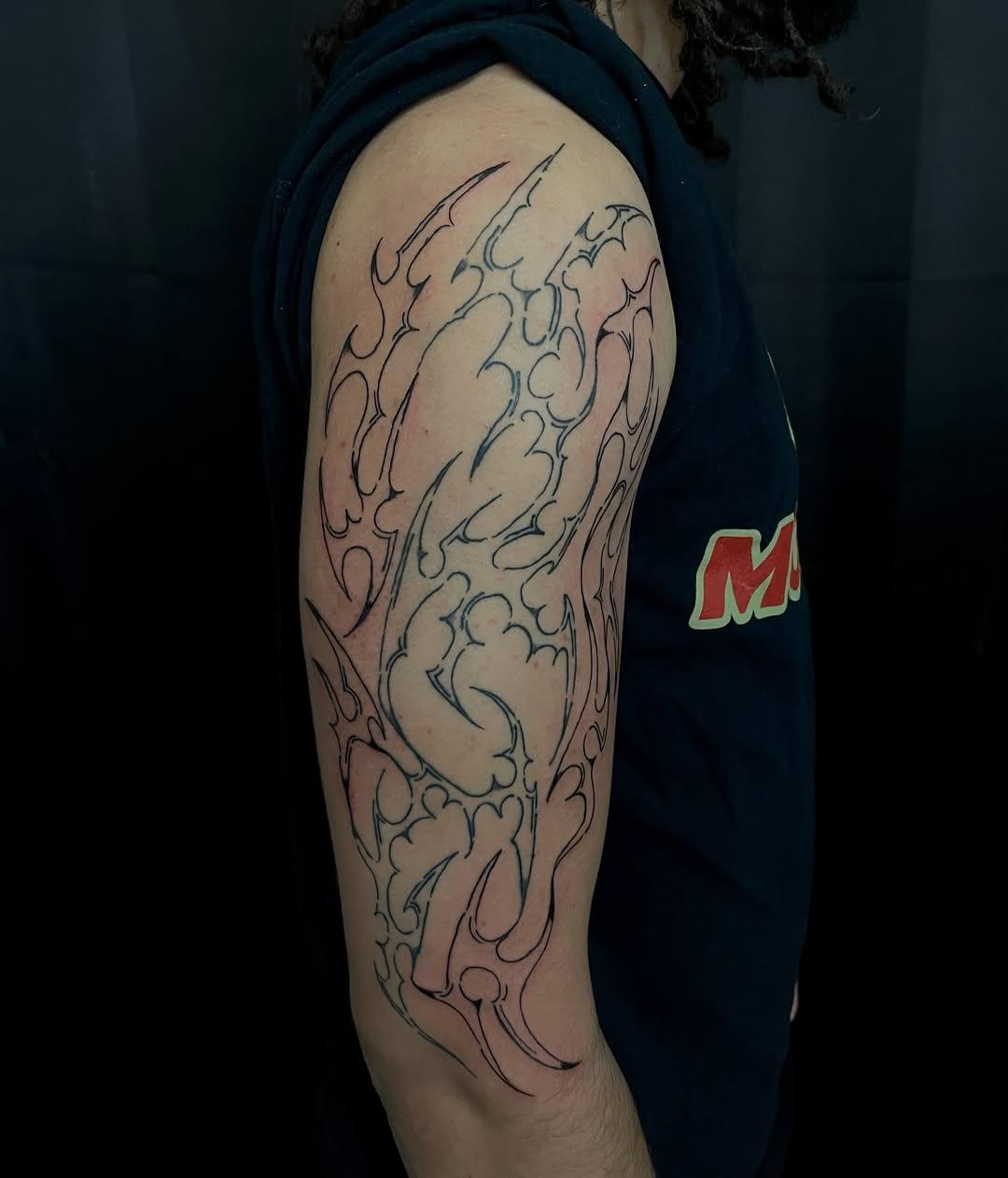 Tattoo by @dysembodiment — blackwork