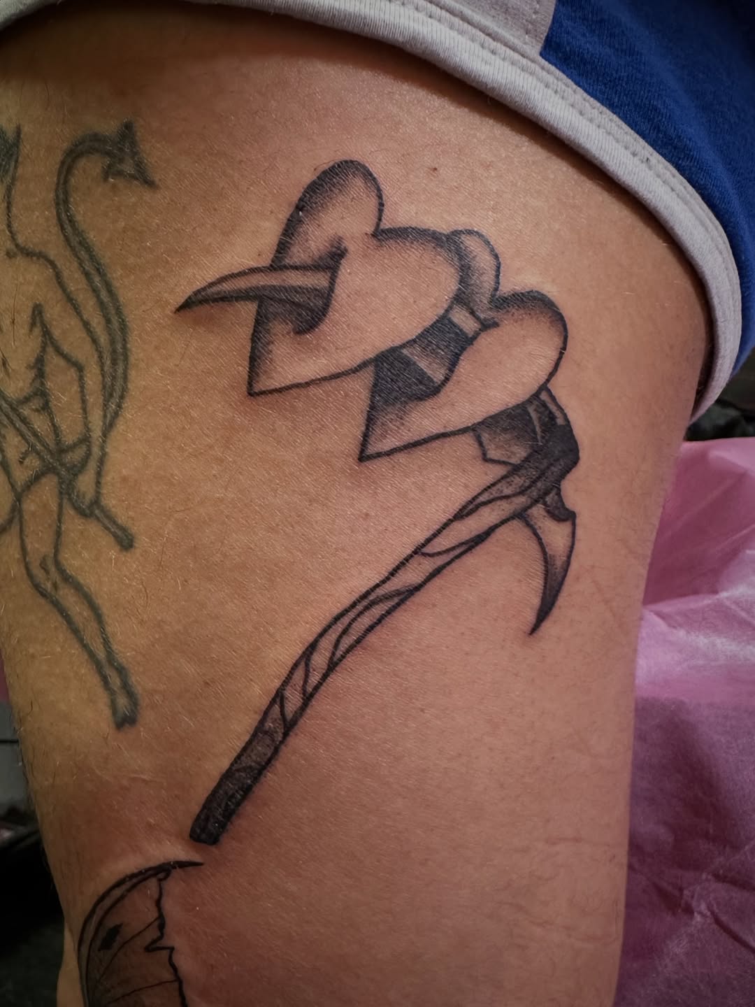 Tattoo by @velvetneedletattoo — black_and_grey