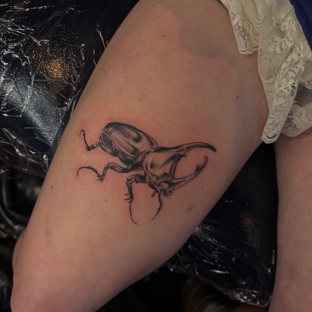 Tattoo by @tattoosbynahla โ black_and_grey, realism