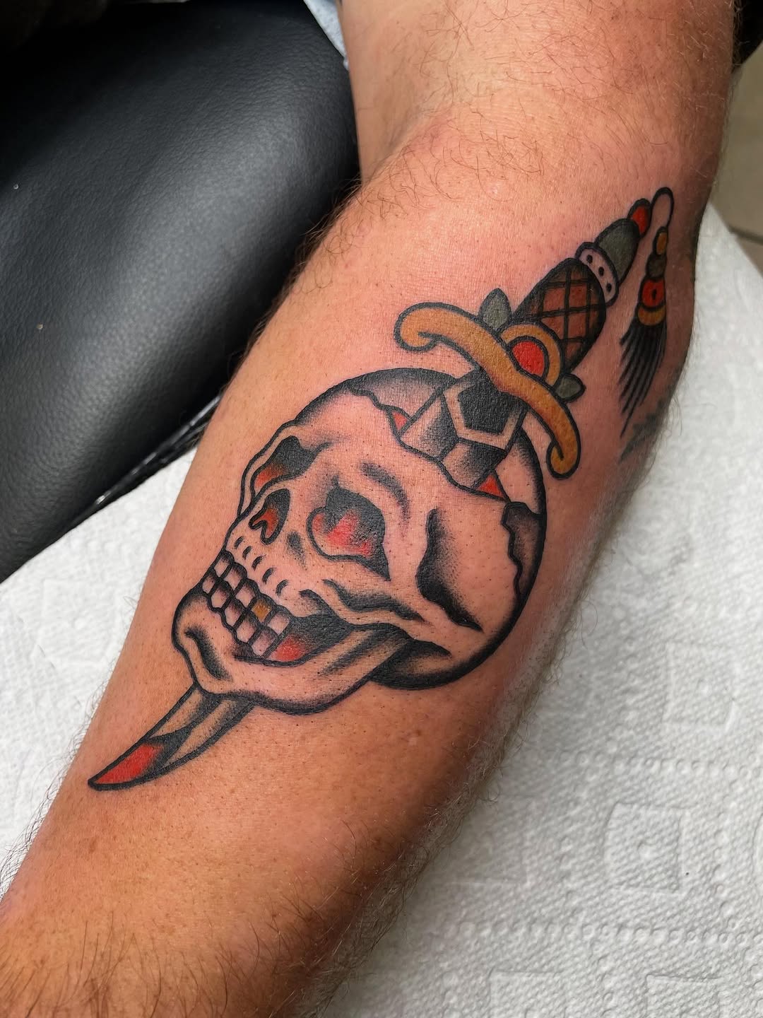 Tattoo by @katbarrieau — american_traditional