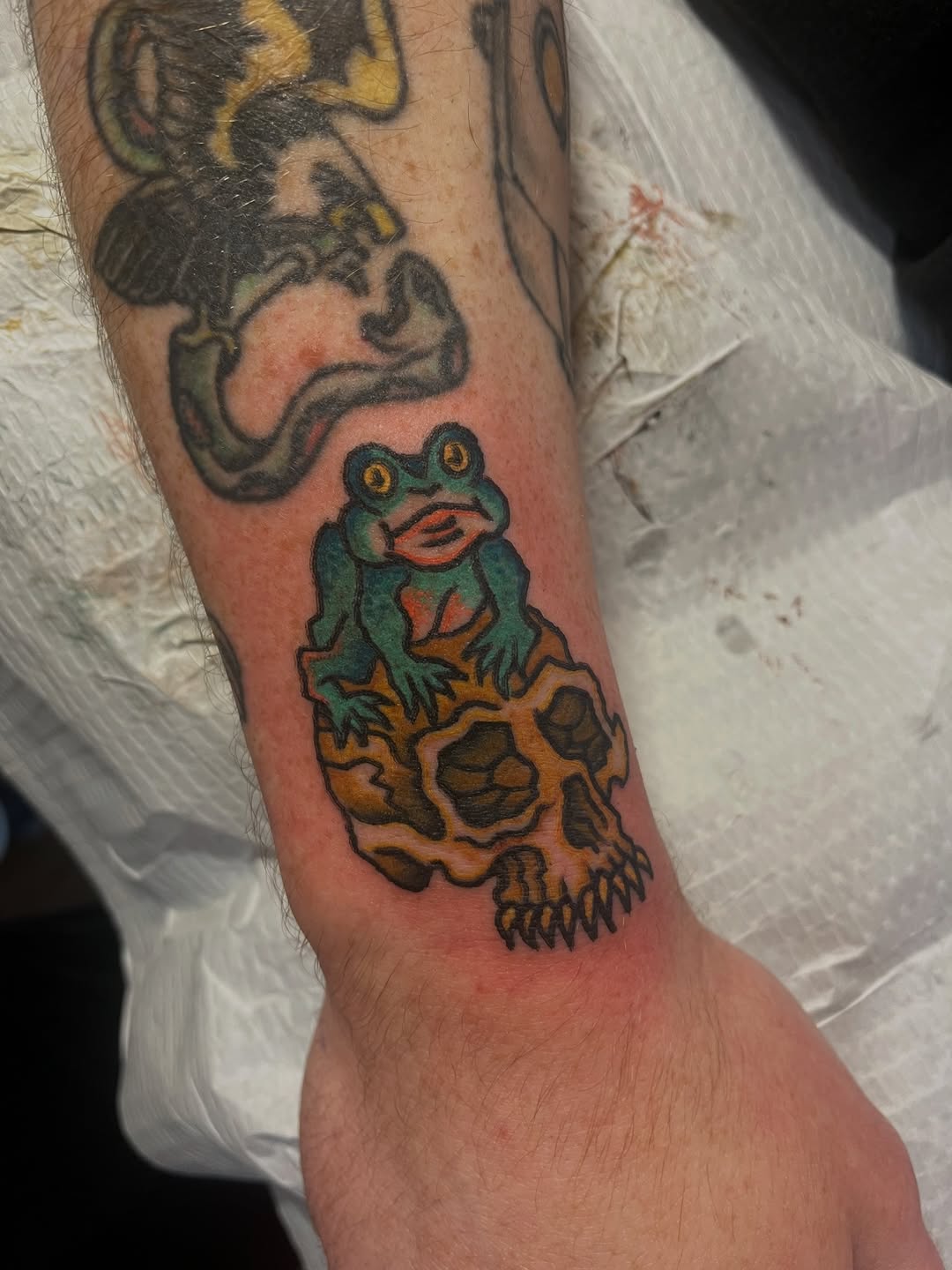 Tattoo by @jcridlin.tattoo — american_traditional, illustrative