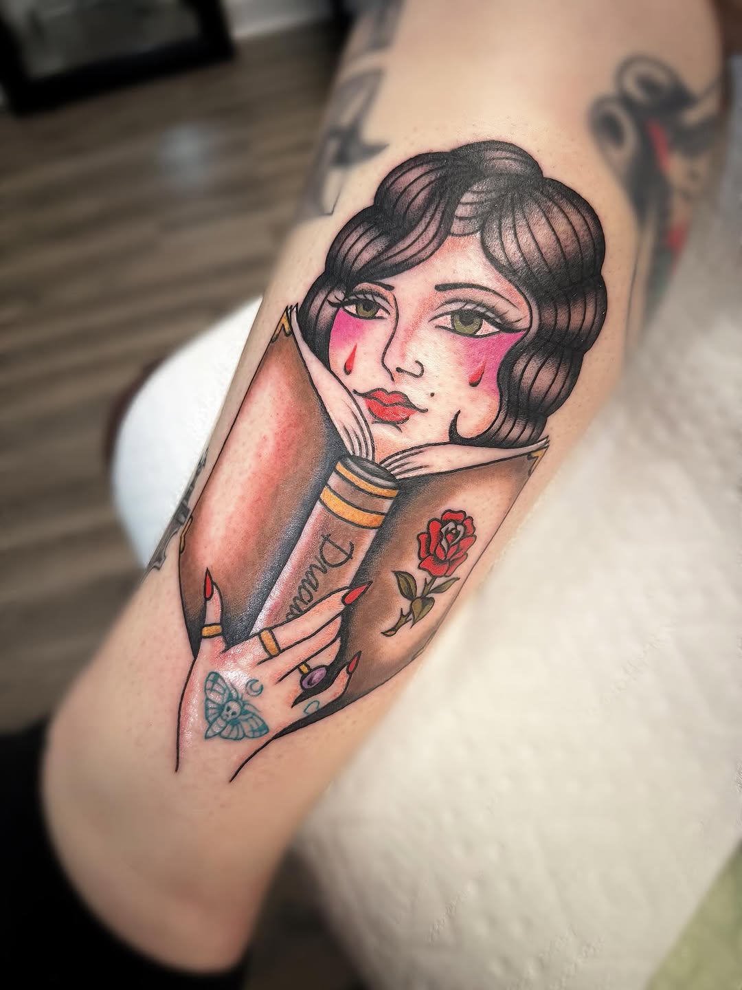 Tattoo by @hannahfederinko β american_traditional, illustrative