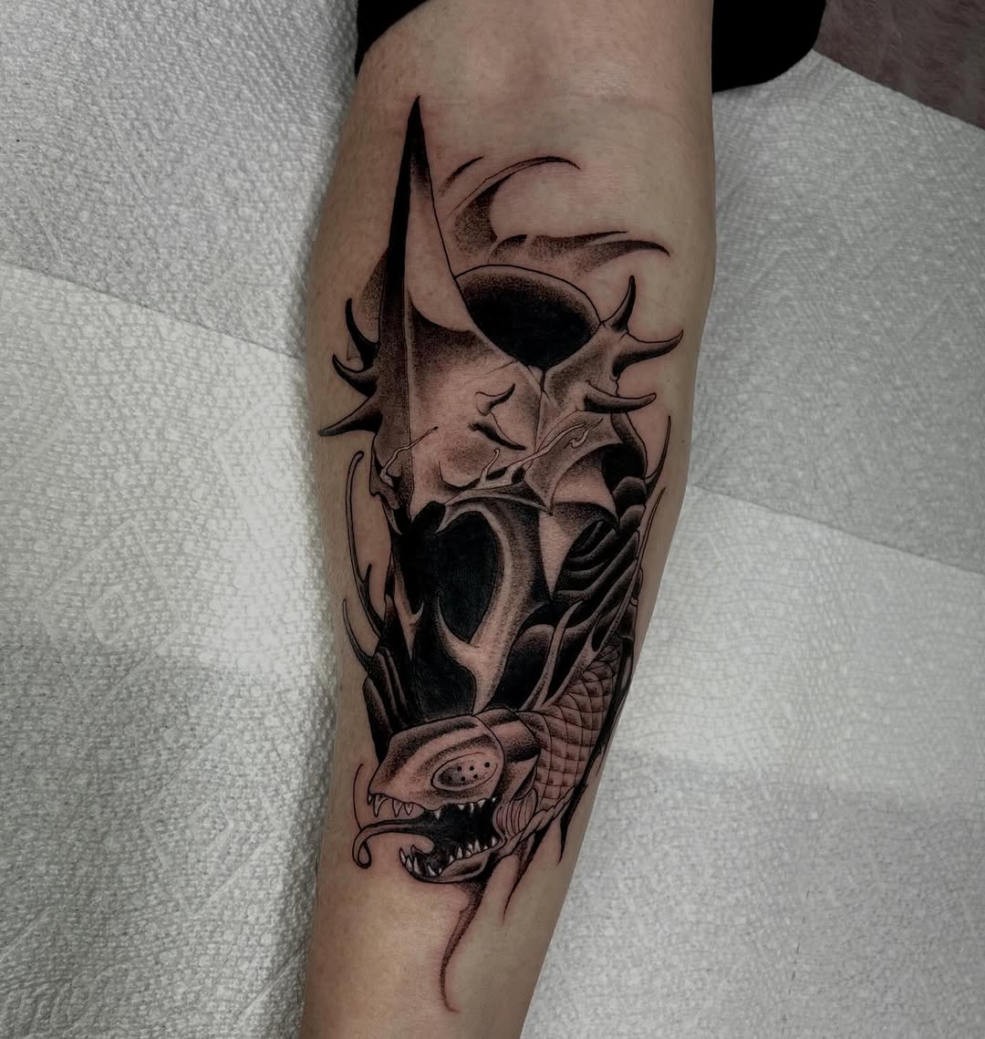 Tattoo by @obiecruztattoo — black_and_grey, dark_realism
