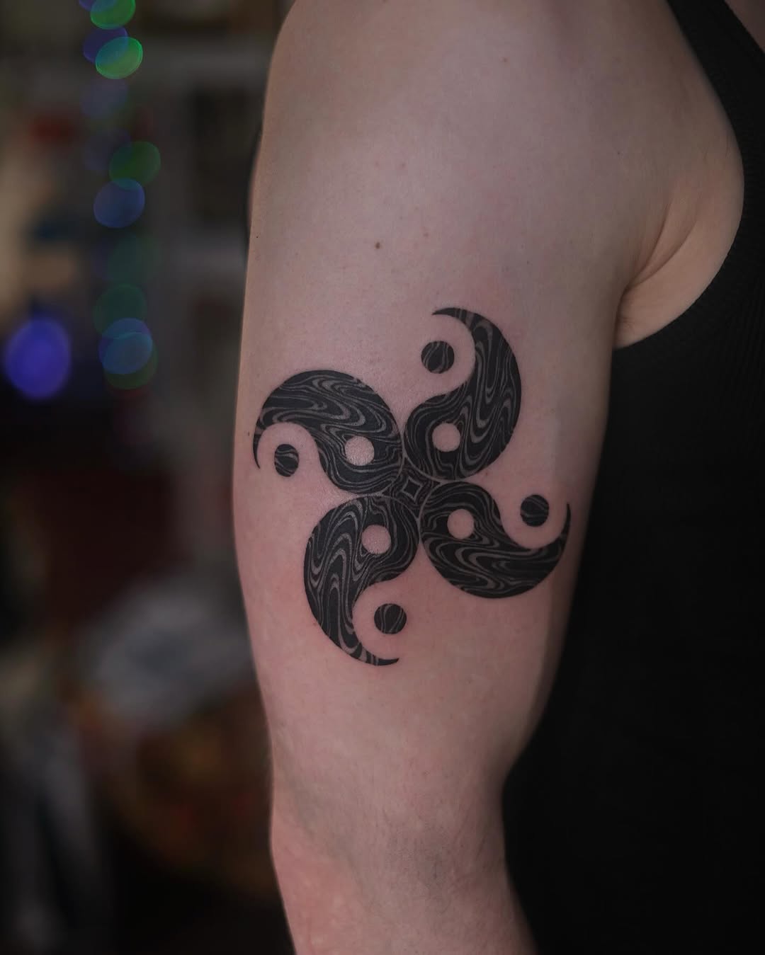 Tattoo by @daan.kim — blackwork, geometric