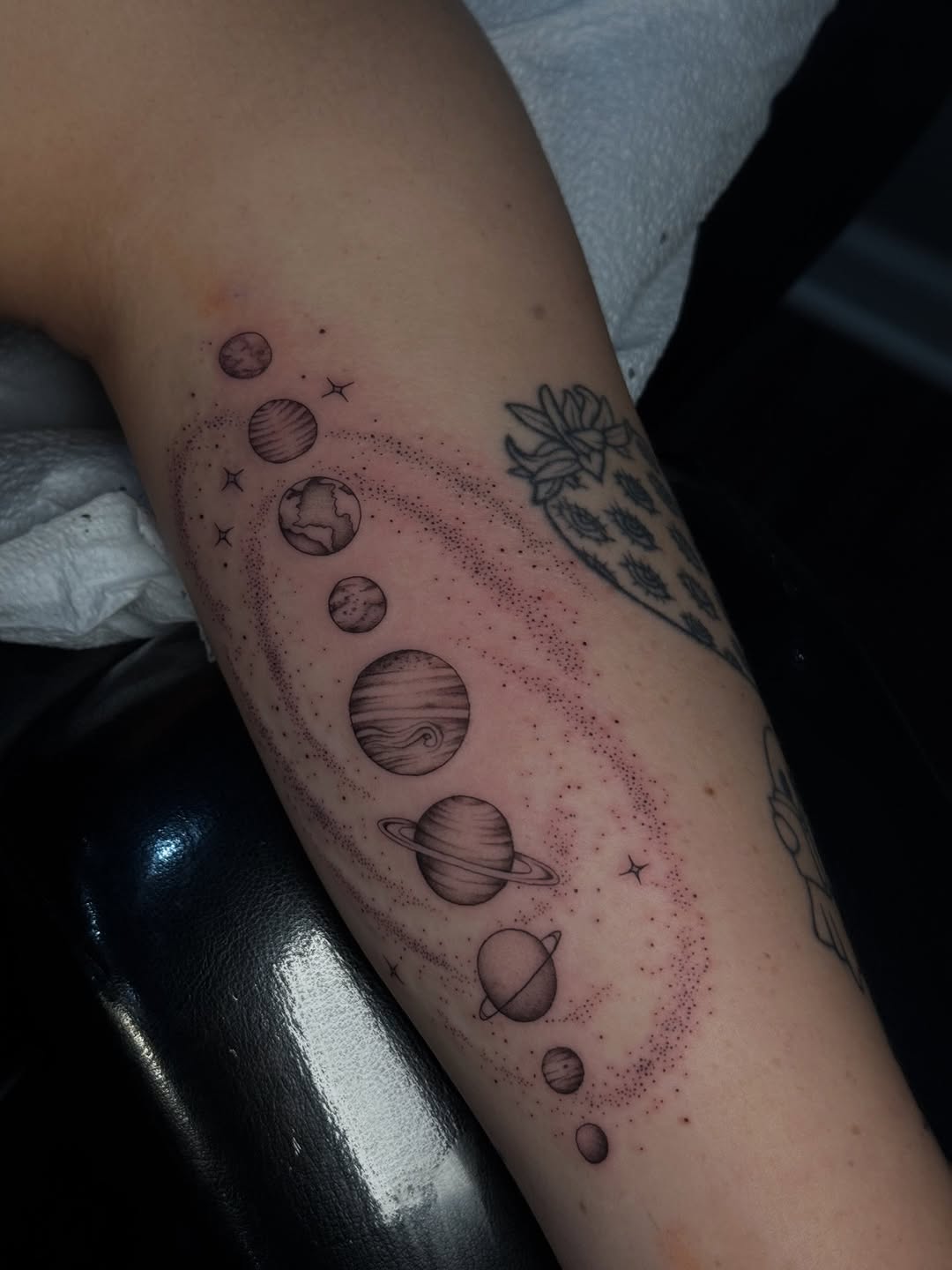 Tattoo by @inkedbyjulia โ fine_line, dotwork