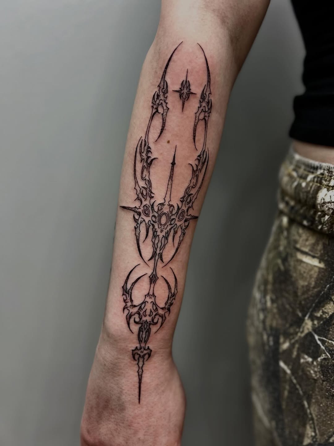 Tattoo by @azra.ink — blackwork, ornamental