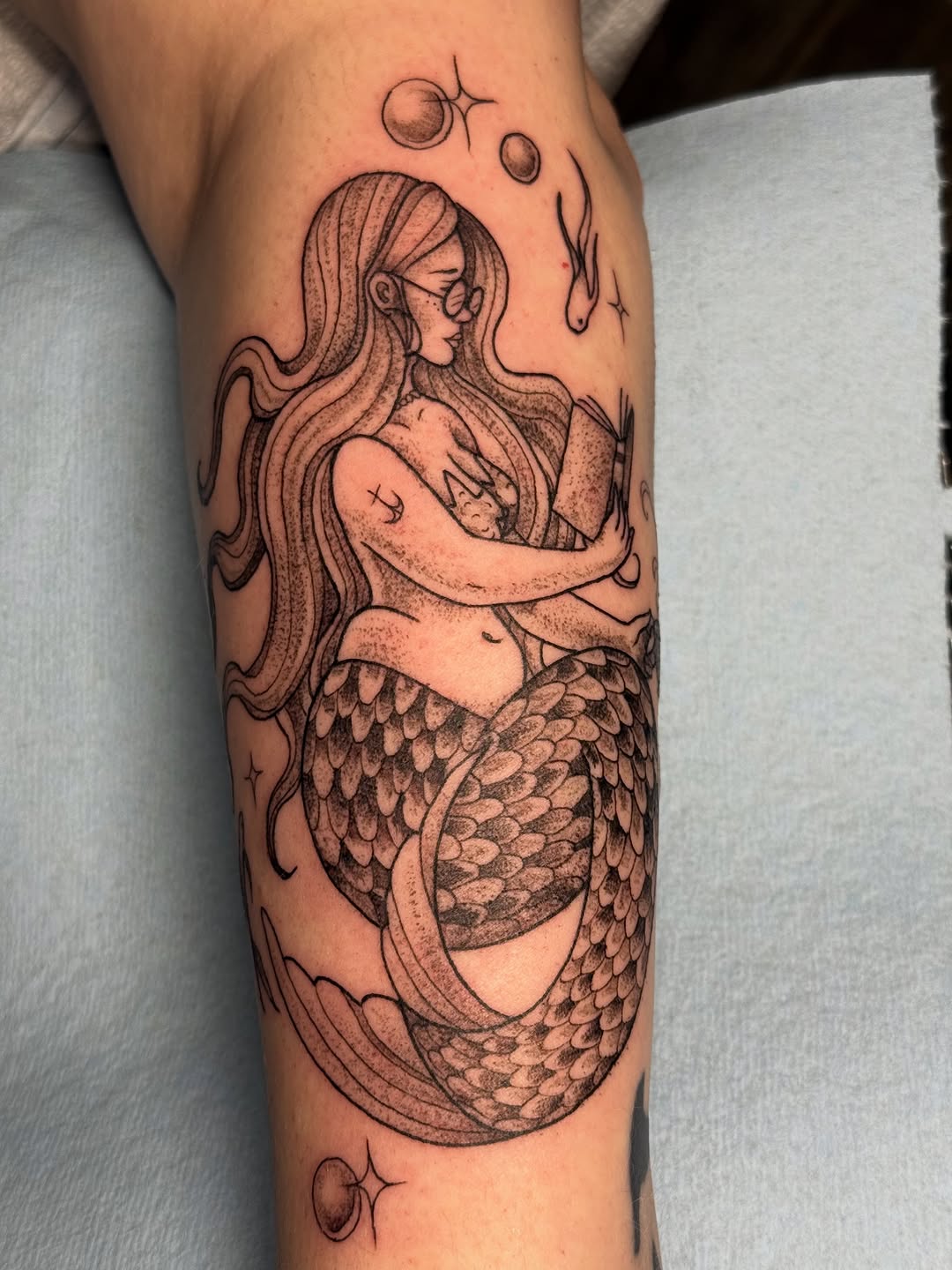 Tattoo by @rhiannontattoos — illustrative, dotwork