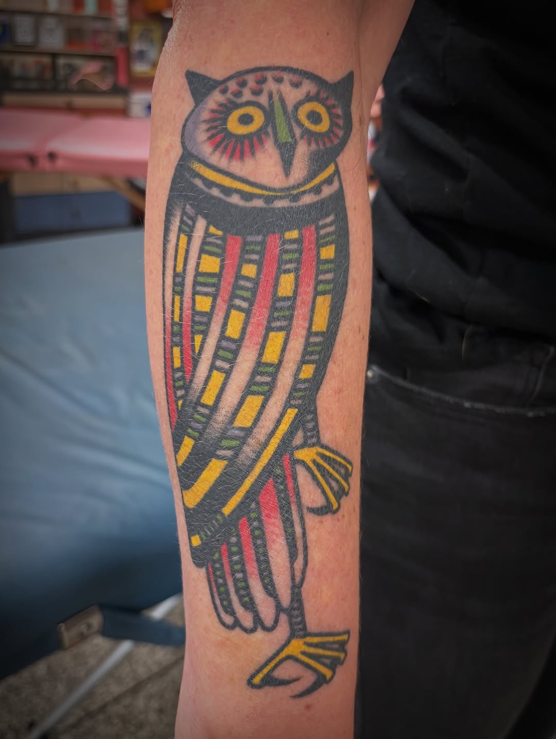 Tattoo by @deyatattoo — american_traditional, illustrative