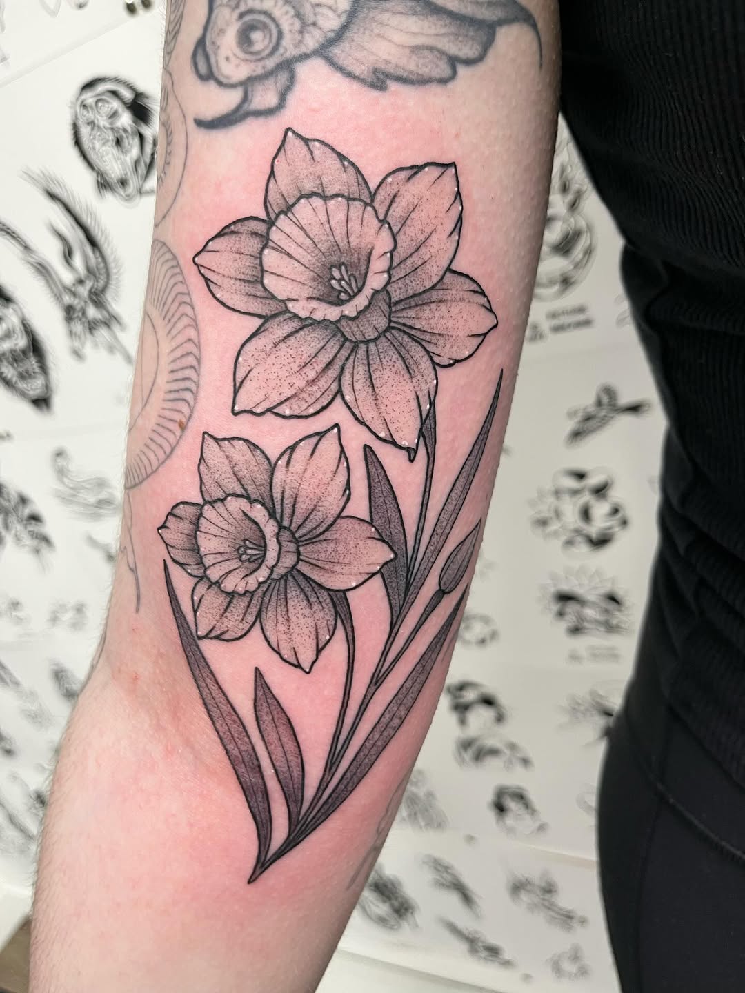 Tattoo by @the.ink.vvitch — black_and_grey, dotwork