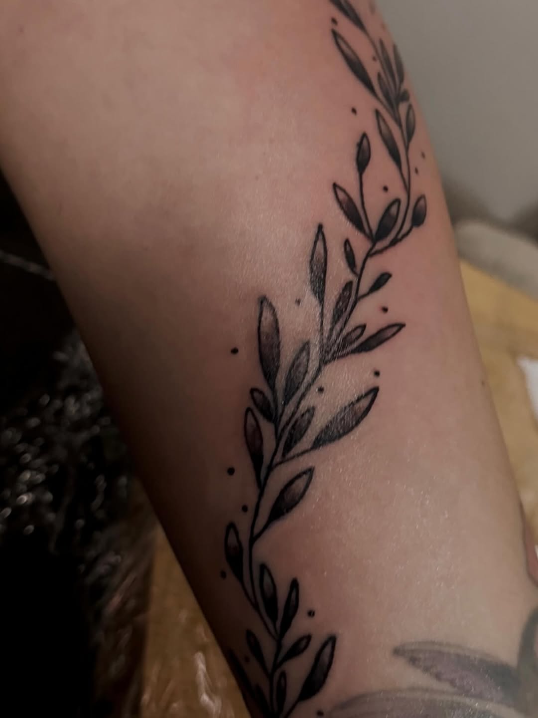 Tattoo by @tattedbymyst โ fine_line, illustrative