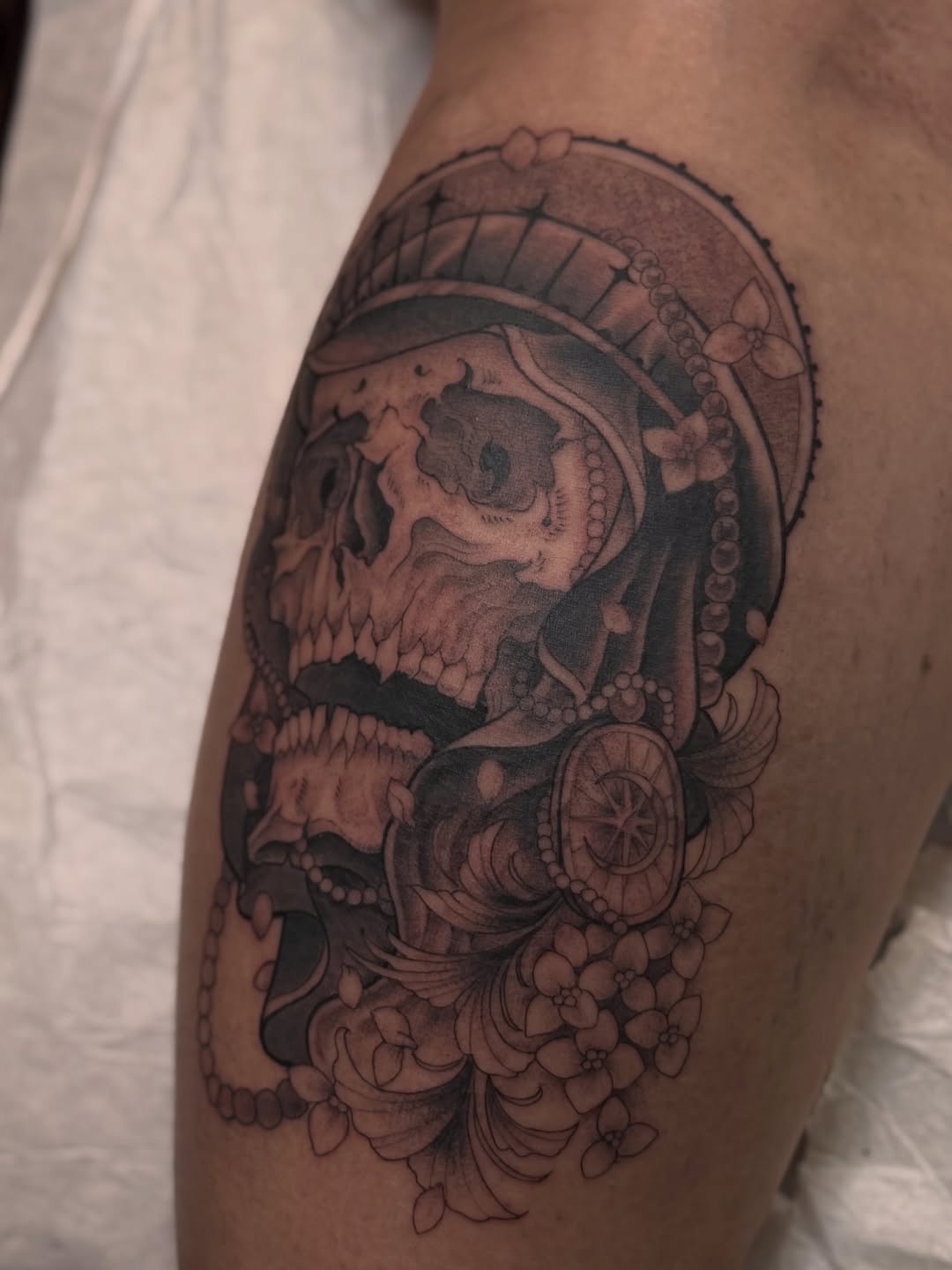Tattoo by @mvillarreal.ink β black_and_grey, illustrative