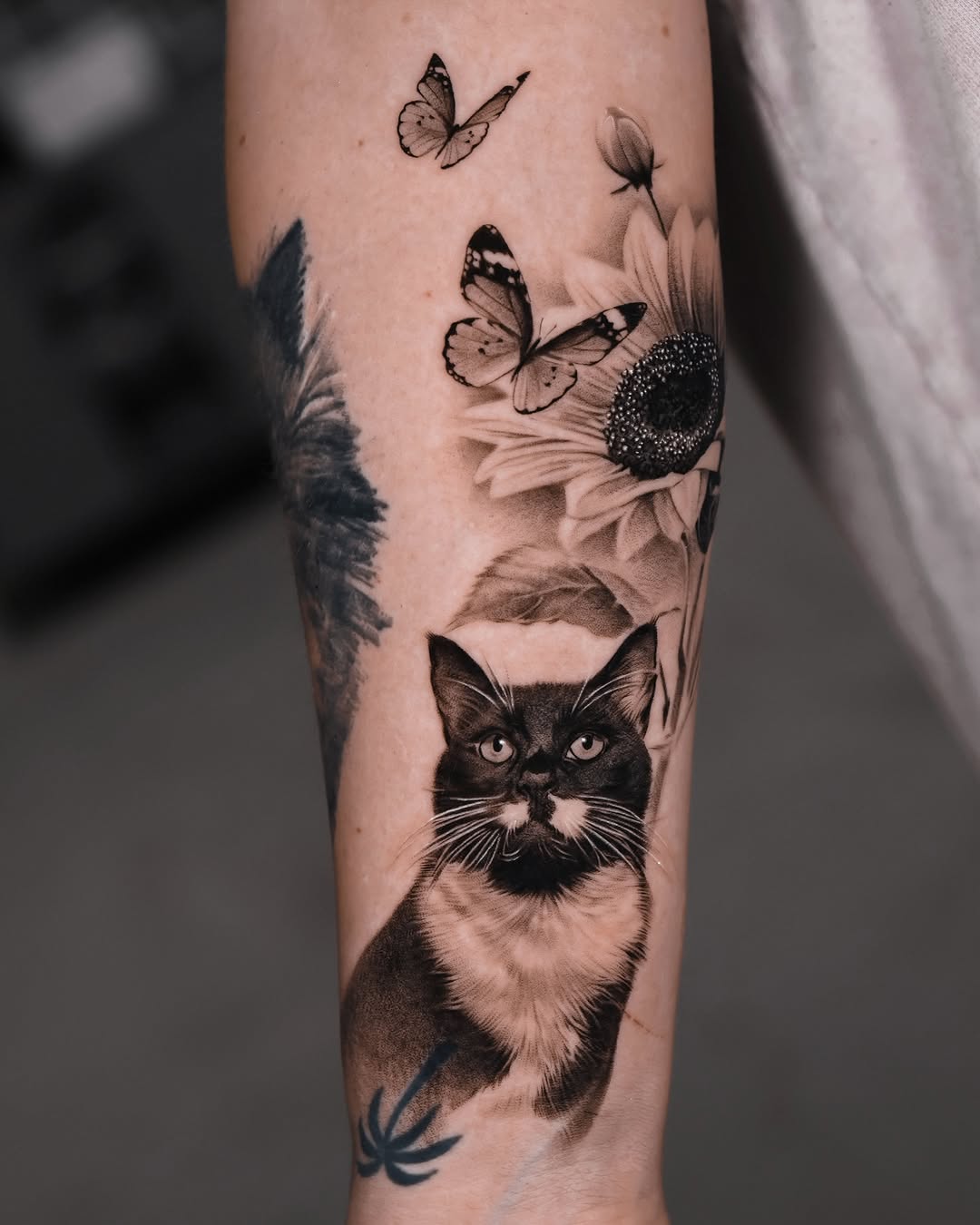 Tattoo by @hoa._.tattoo — realism, black_and_grey