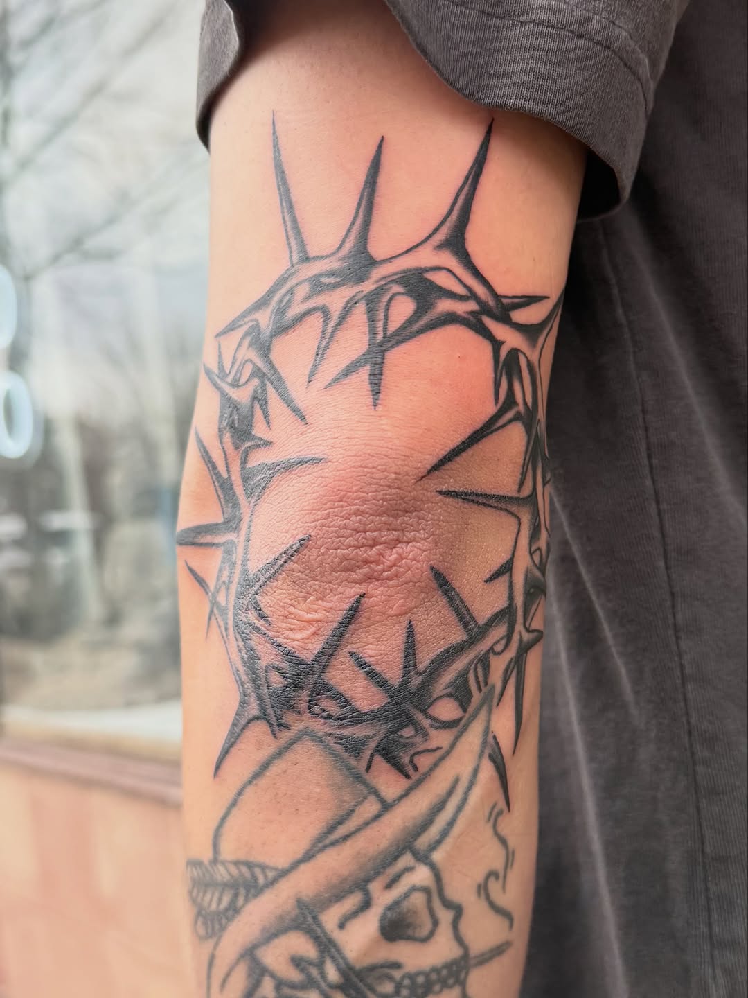 Tattoo by @tattoosbychauncey — blackwork