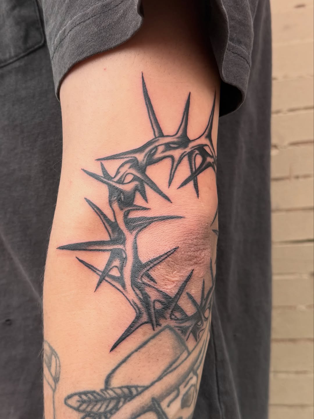 Tattoo by @tattoosbychauncey — blackwork