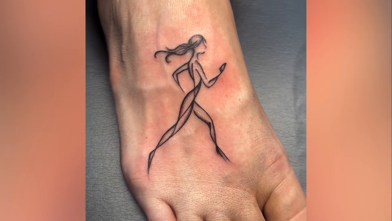 Tattoo by @vancleaveaesthetics — fine_line, illustrative