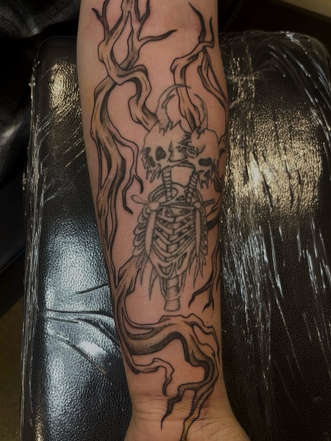 Tattoo by @mewekes β dark_realism