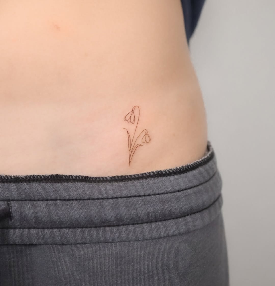 Tattoo by @cornu.tattoos β fine_line, minimalist