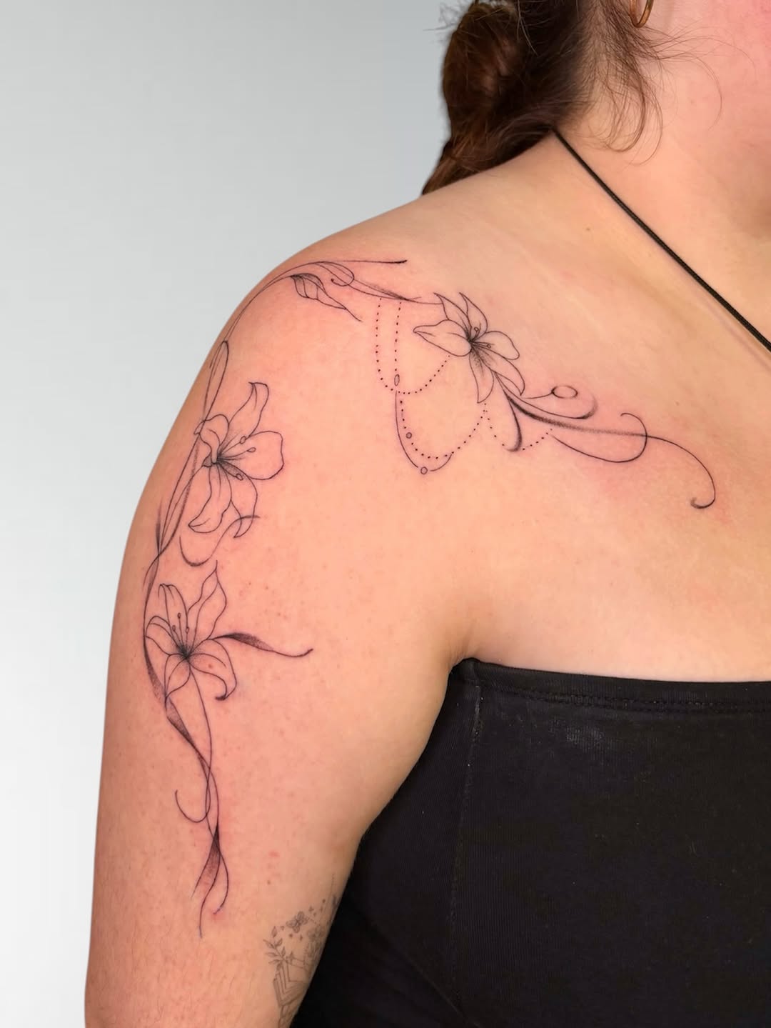 Tattoo by @kaylas.ink — fine_line, ornamental