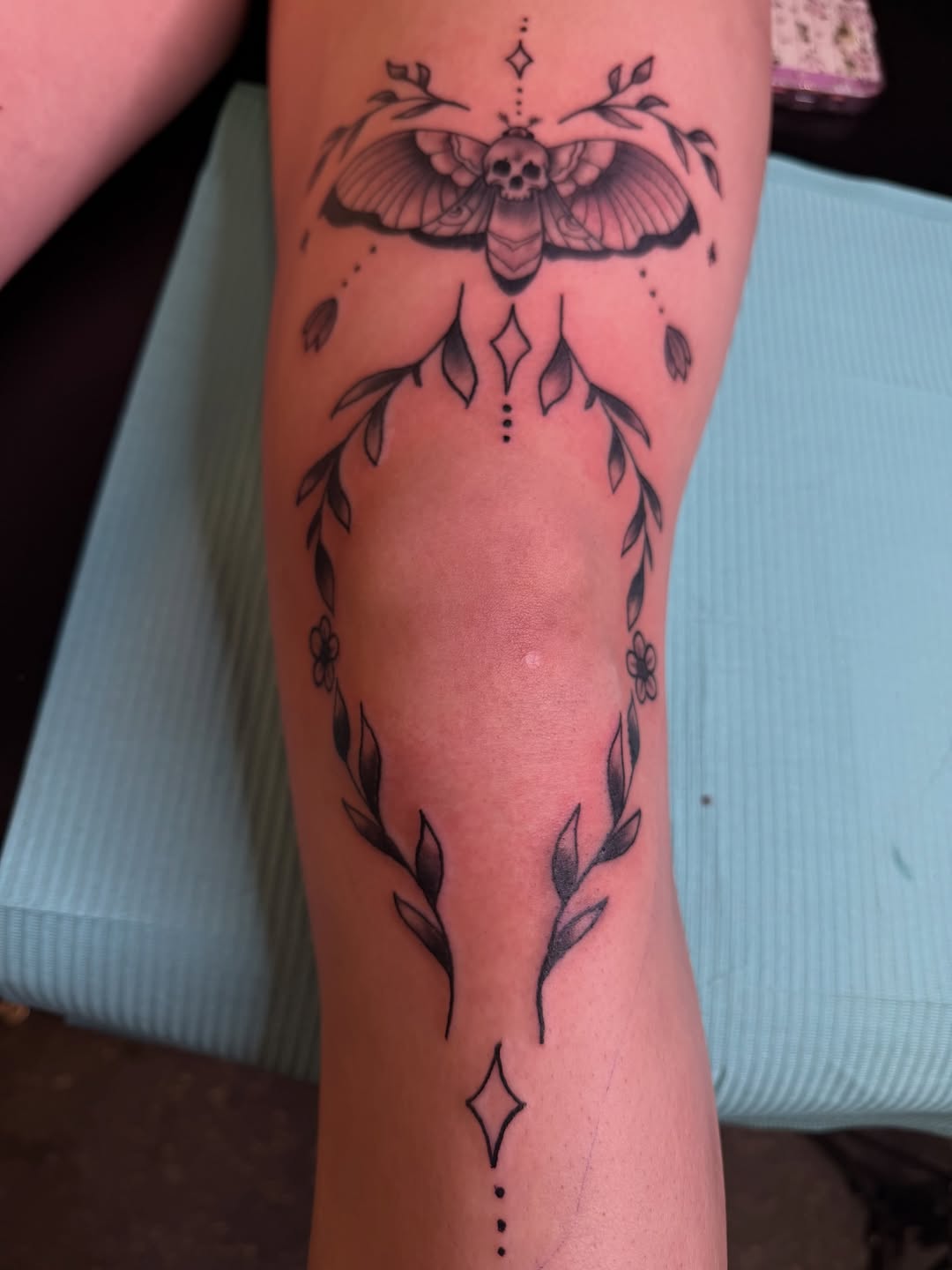 Tattoo by @lostshawntatz — fine_line, black_and_grey