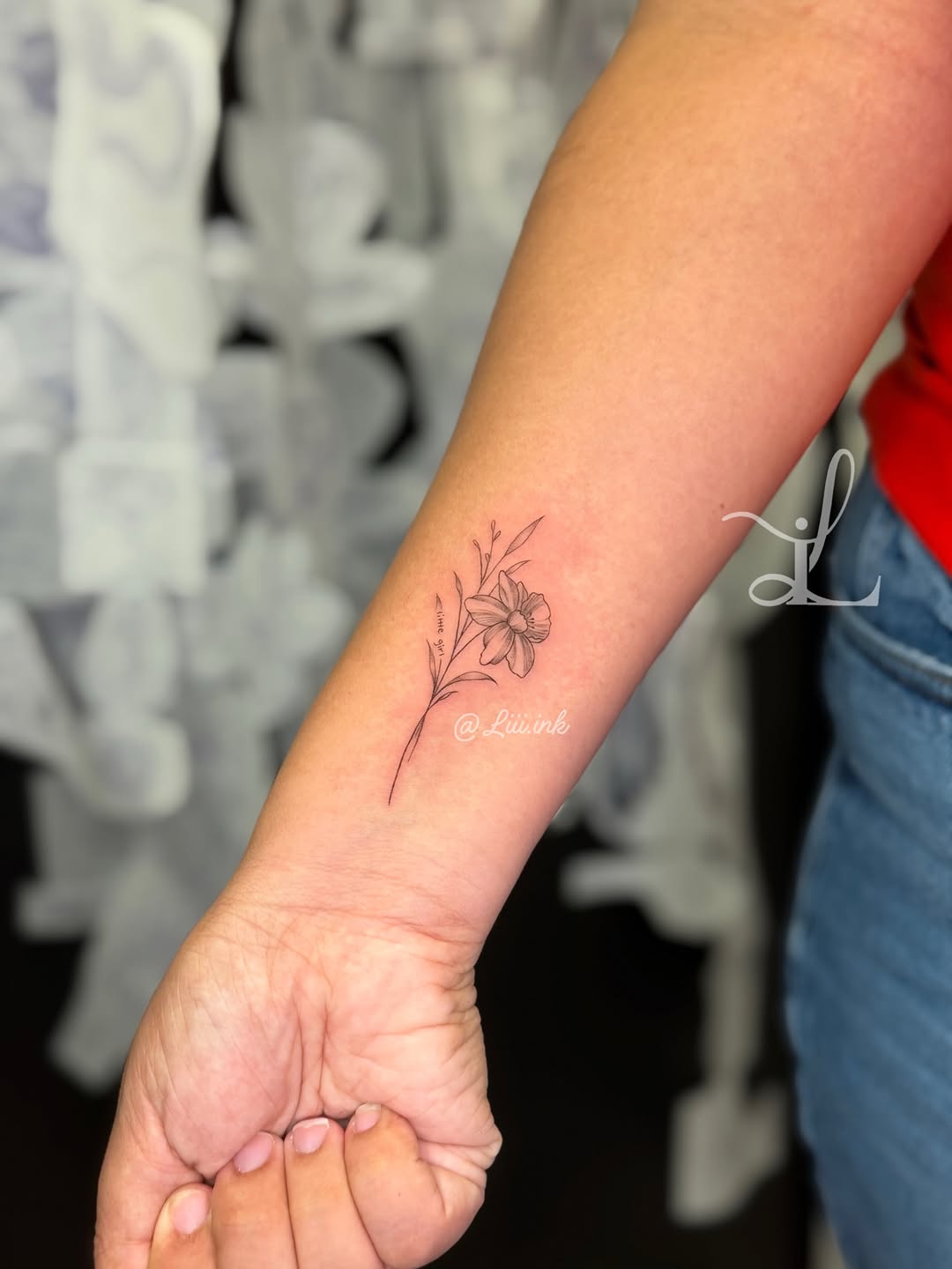 Tattoo by @liii.ink — fine_line