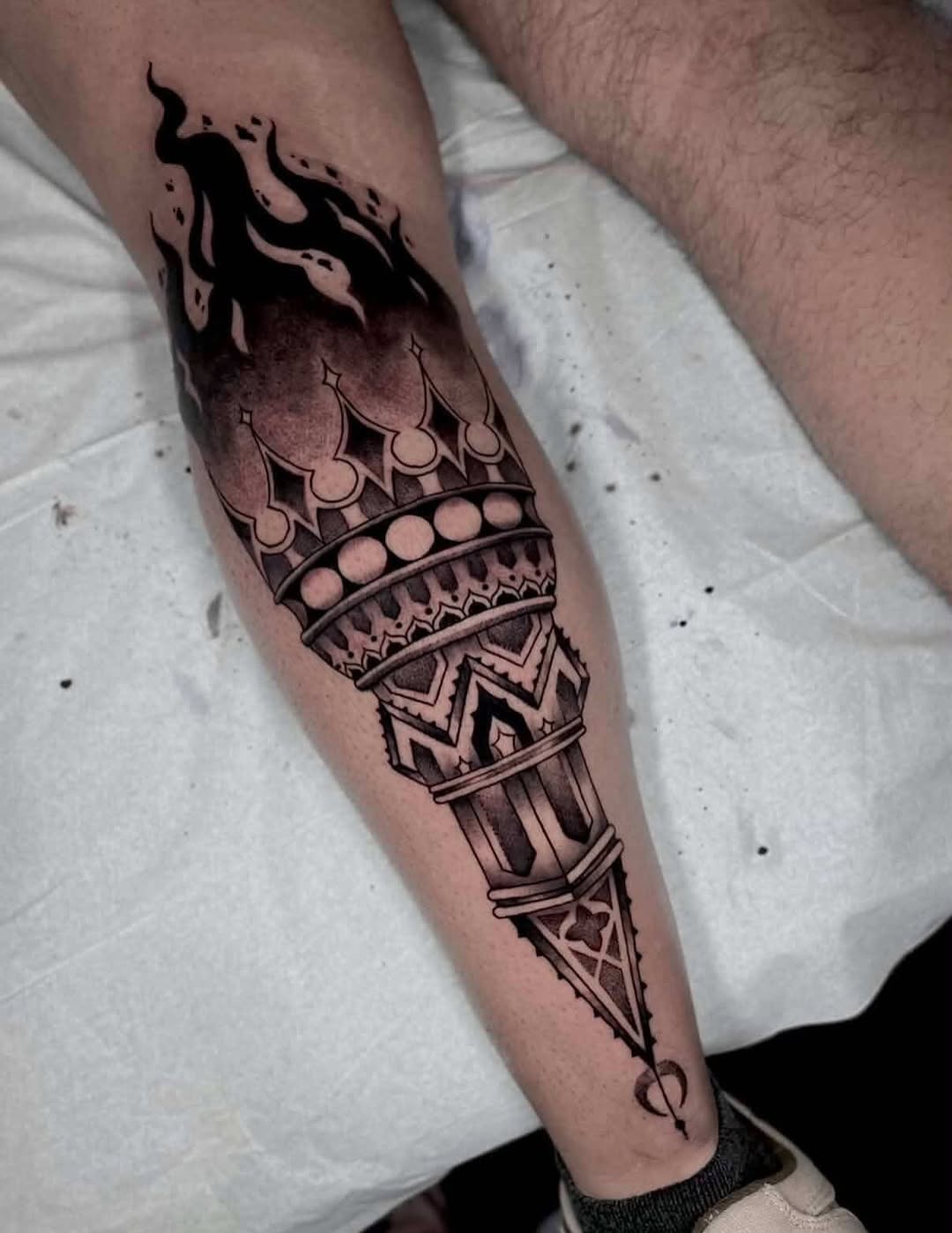 Tattoo by @katstattooth β black_and_grey, ornamental