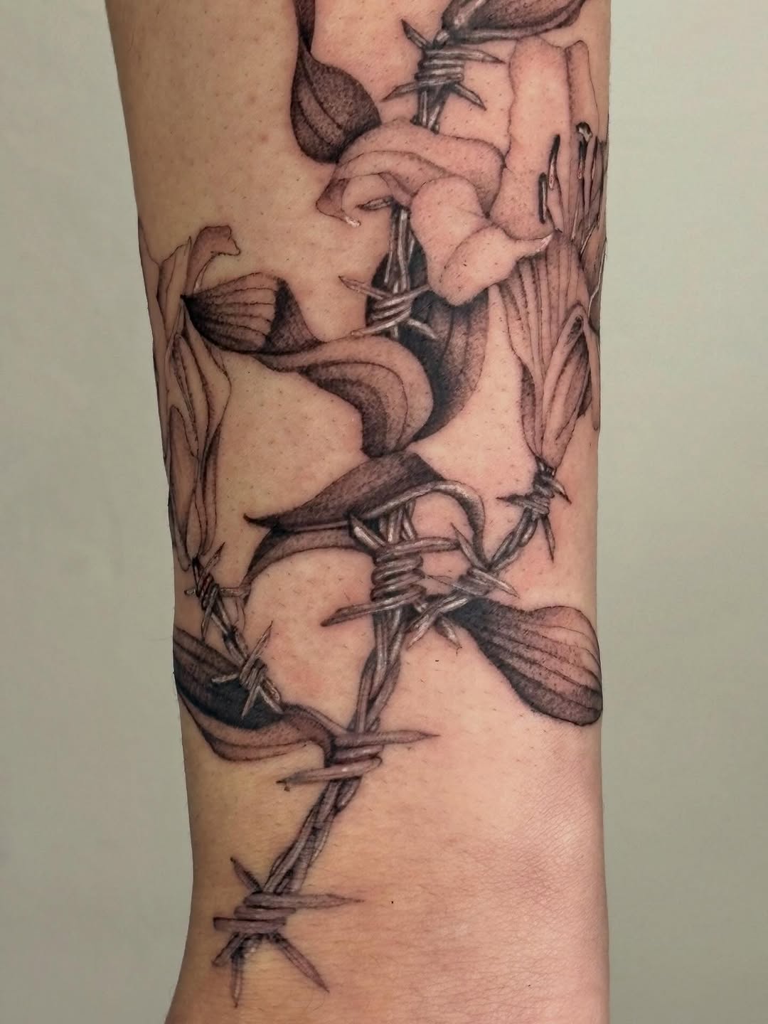 Tattoo by @glisx β black_and_grey, realism