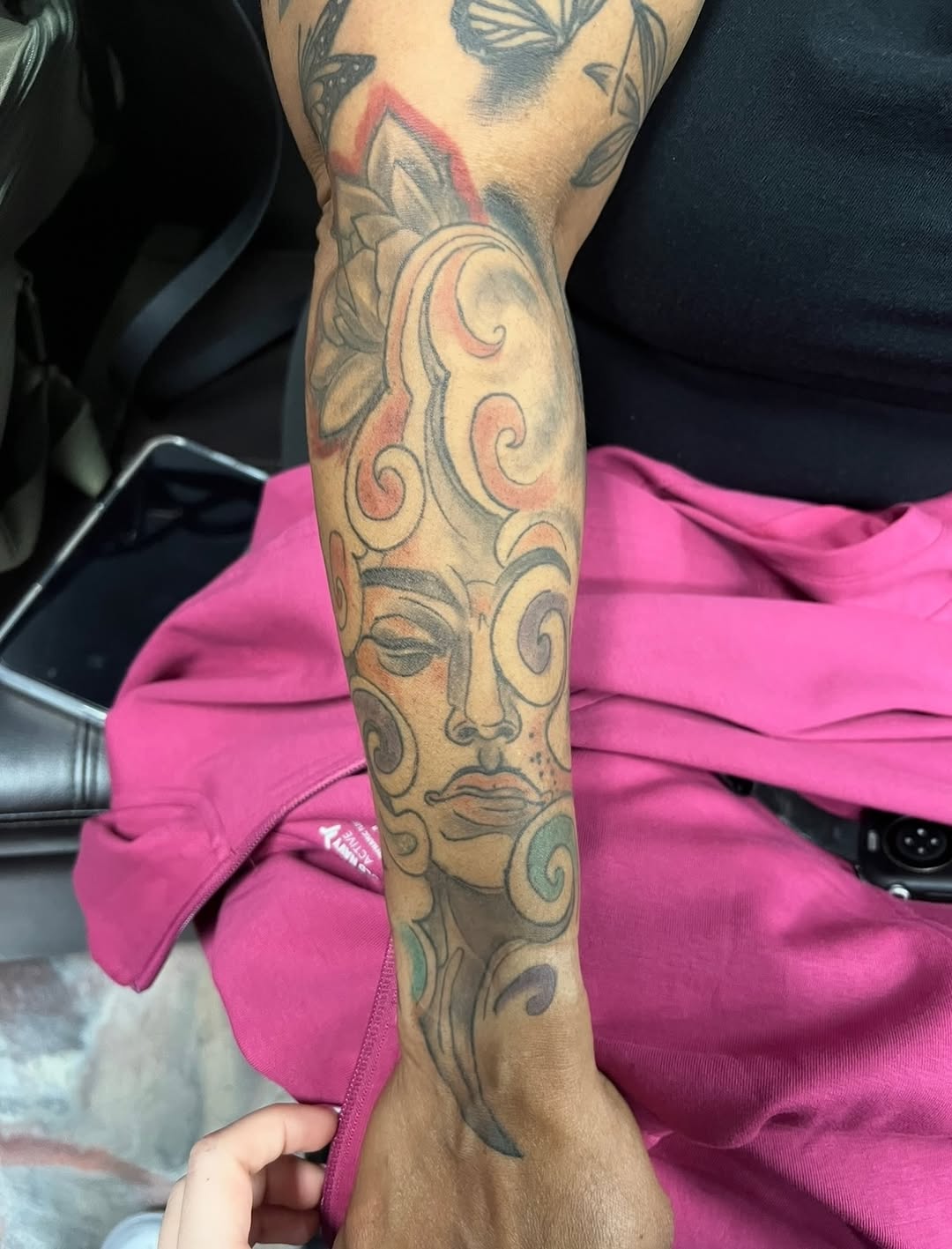 Tattoo by @xxreigh β black_and_grey, ornamental