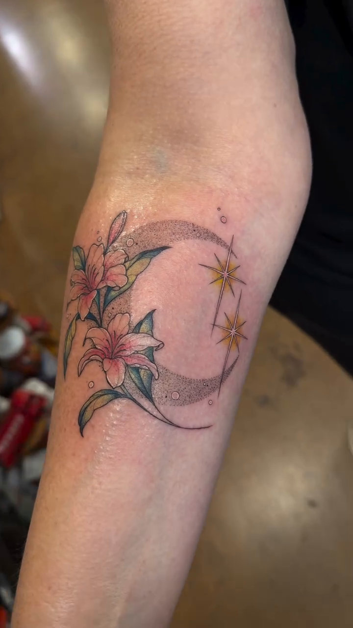 Tattoo by @jadenbelle_j — fine_line