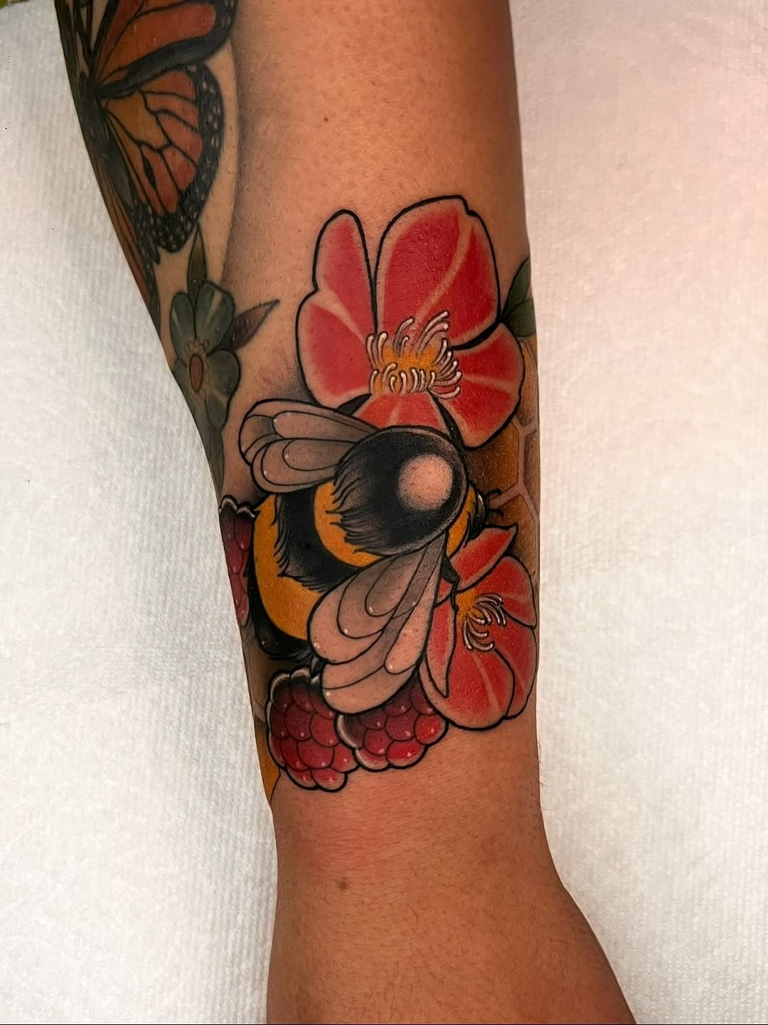 Tattoo by @liajeppesentattoos โ illustrative, neo_traditional
