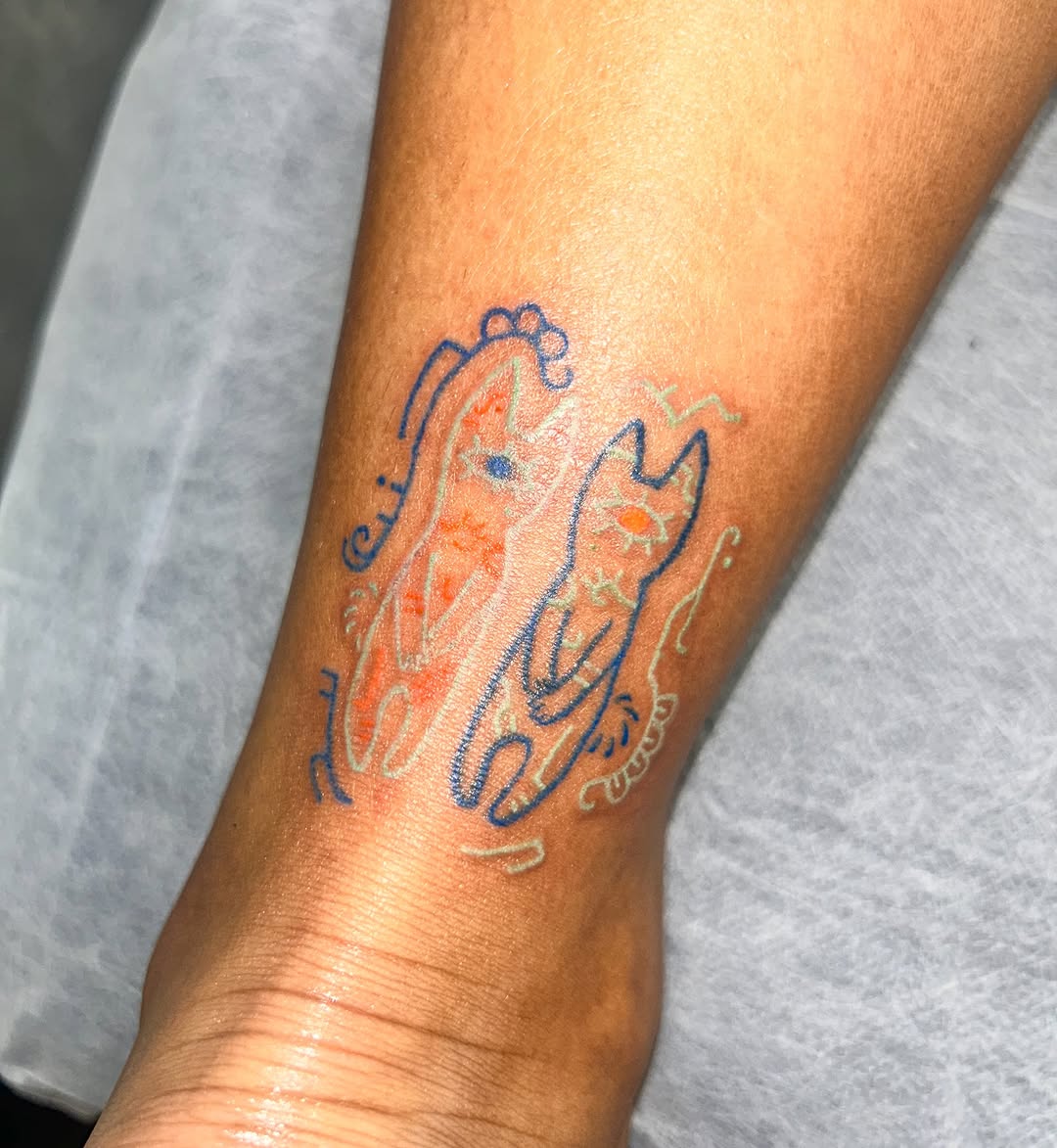 Tattoo by @mujun.tat — fine_line, sketch