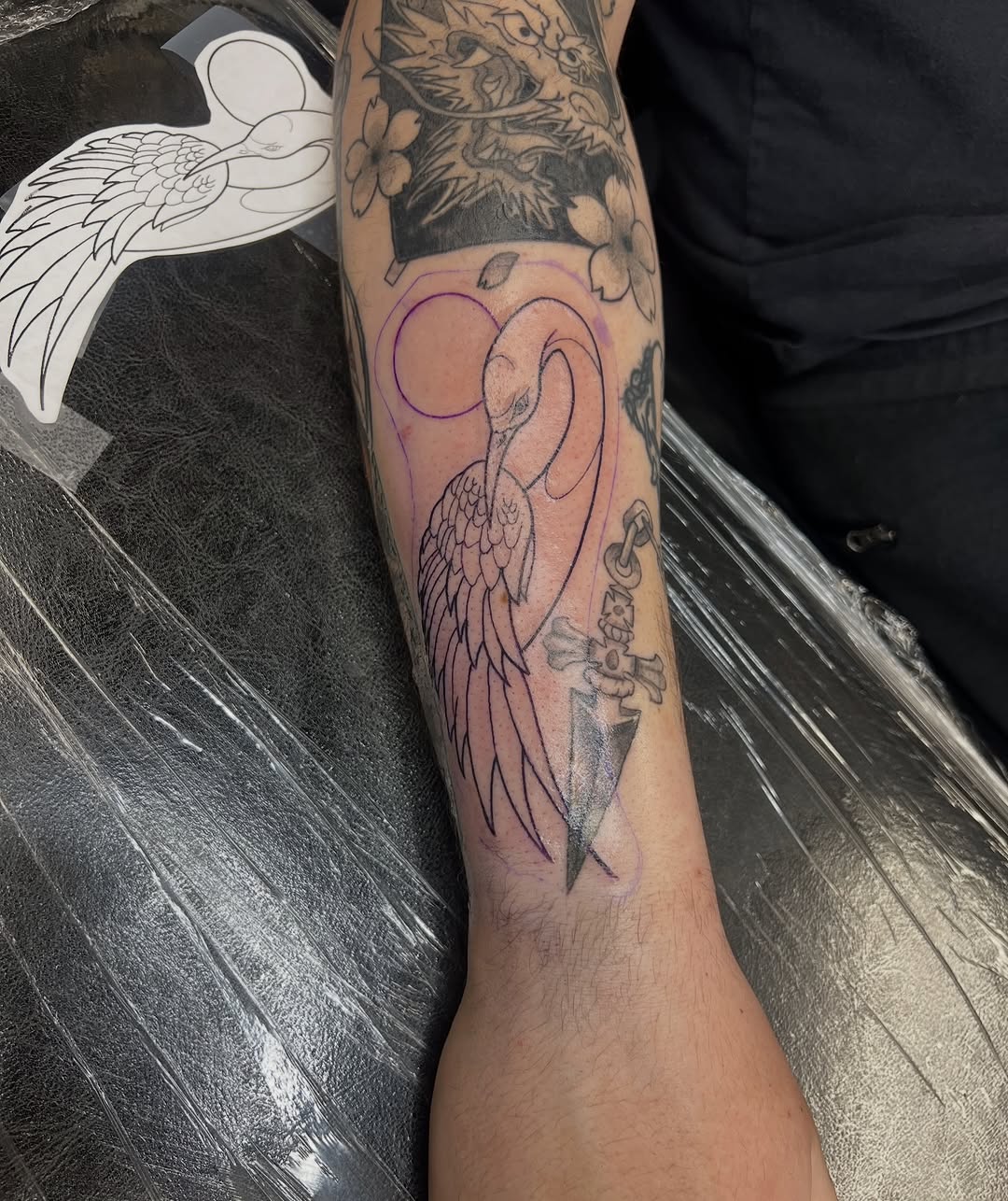 Tattoo by @legslietattoos_ — illustrative