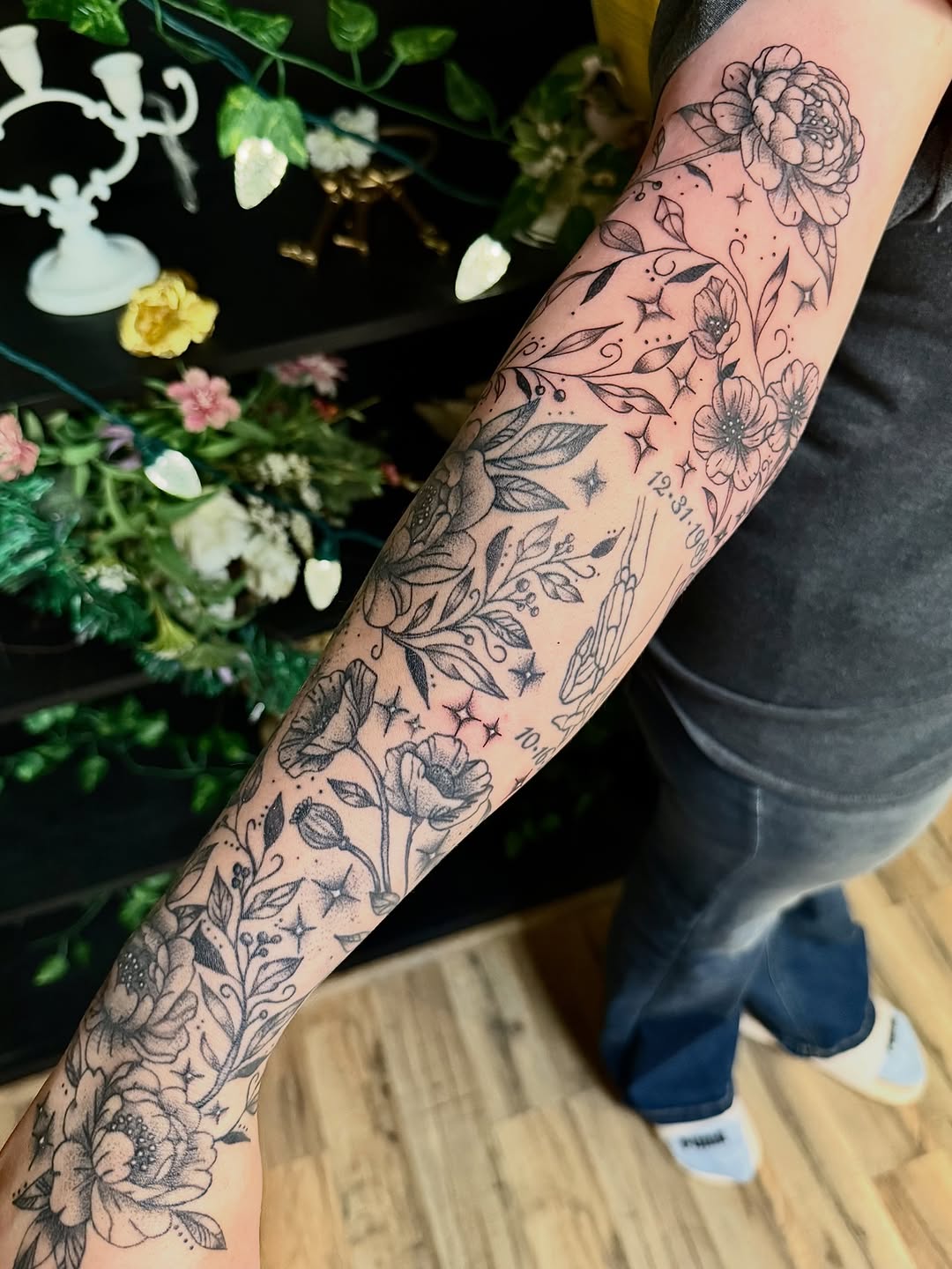 Tattoo by @honeyrosetattoo — dotwork