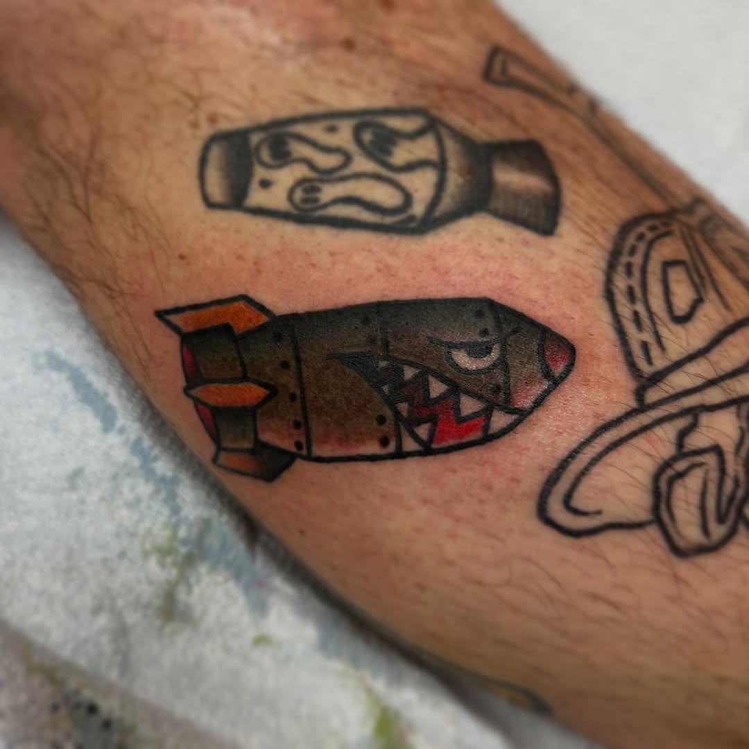 Tattoo by @norawillstattoo — american_traditional