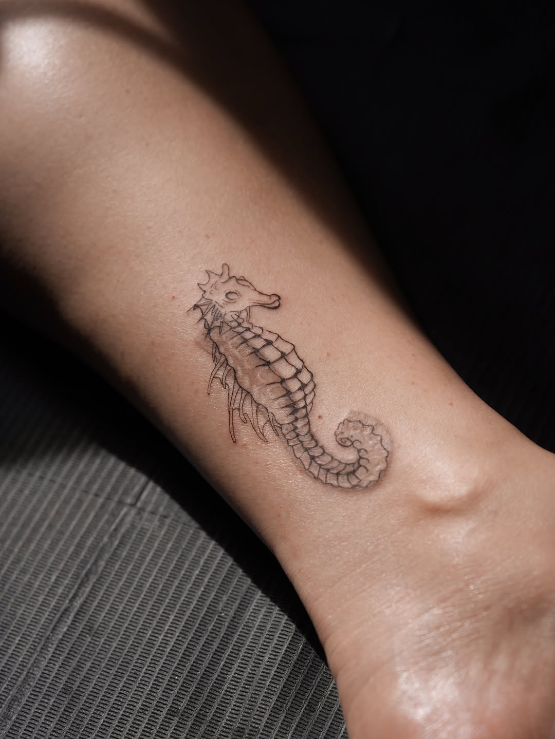 Tattoo by @ashk.tattoos โ fine_line