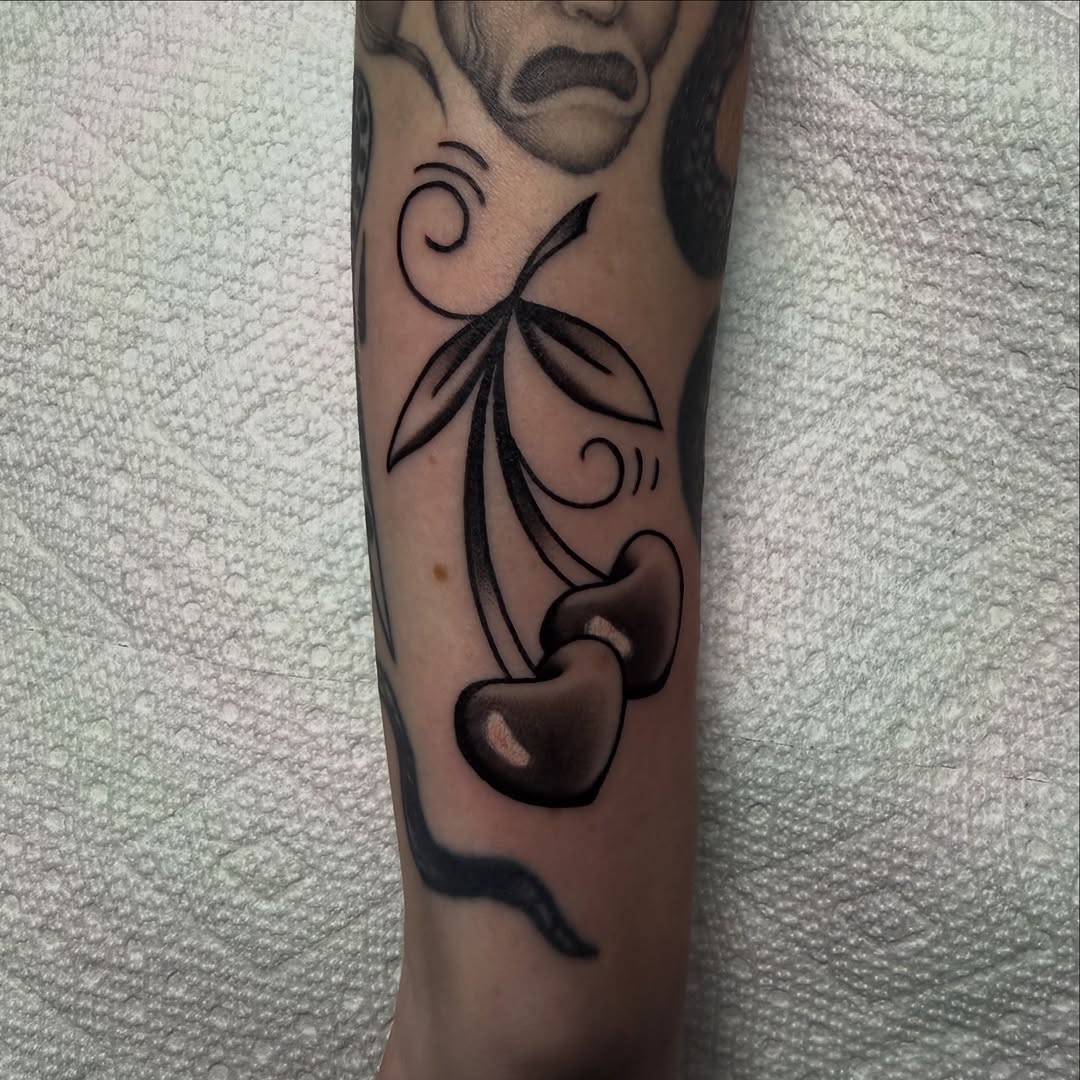 Tattoo by @blastrotattoo — american_traditional