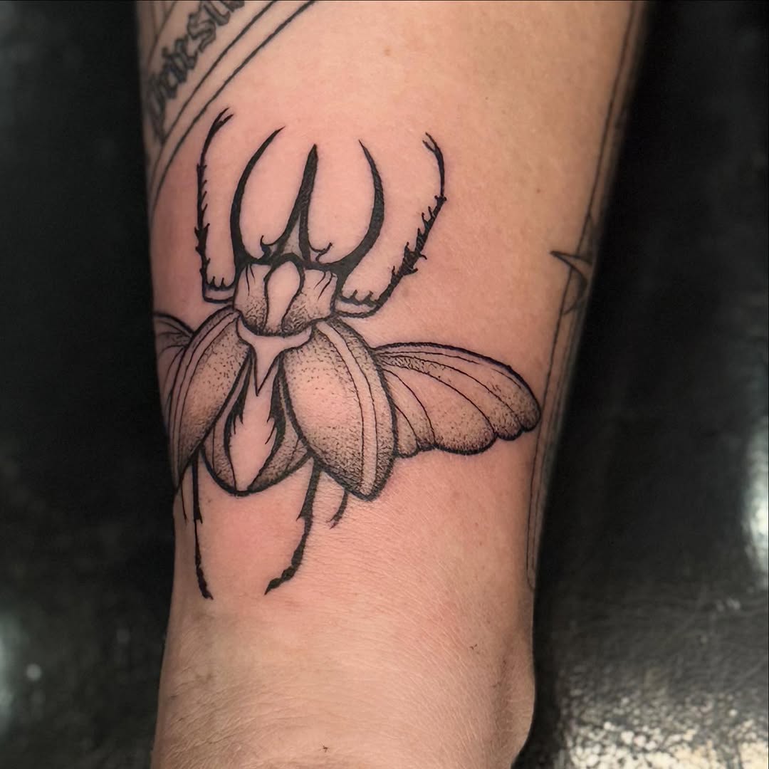 Tattoo by @tinarosetattoos — illustrative, black_and_grey