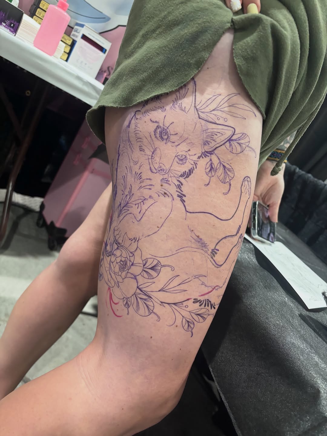 Tattoo by @katscratchtattooss — fine_line, illustrative
