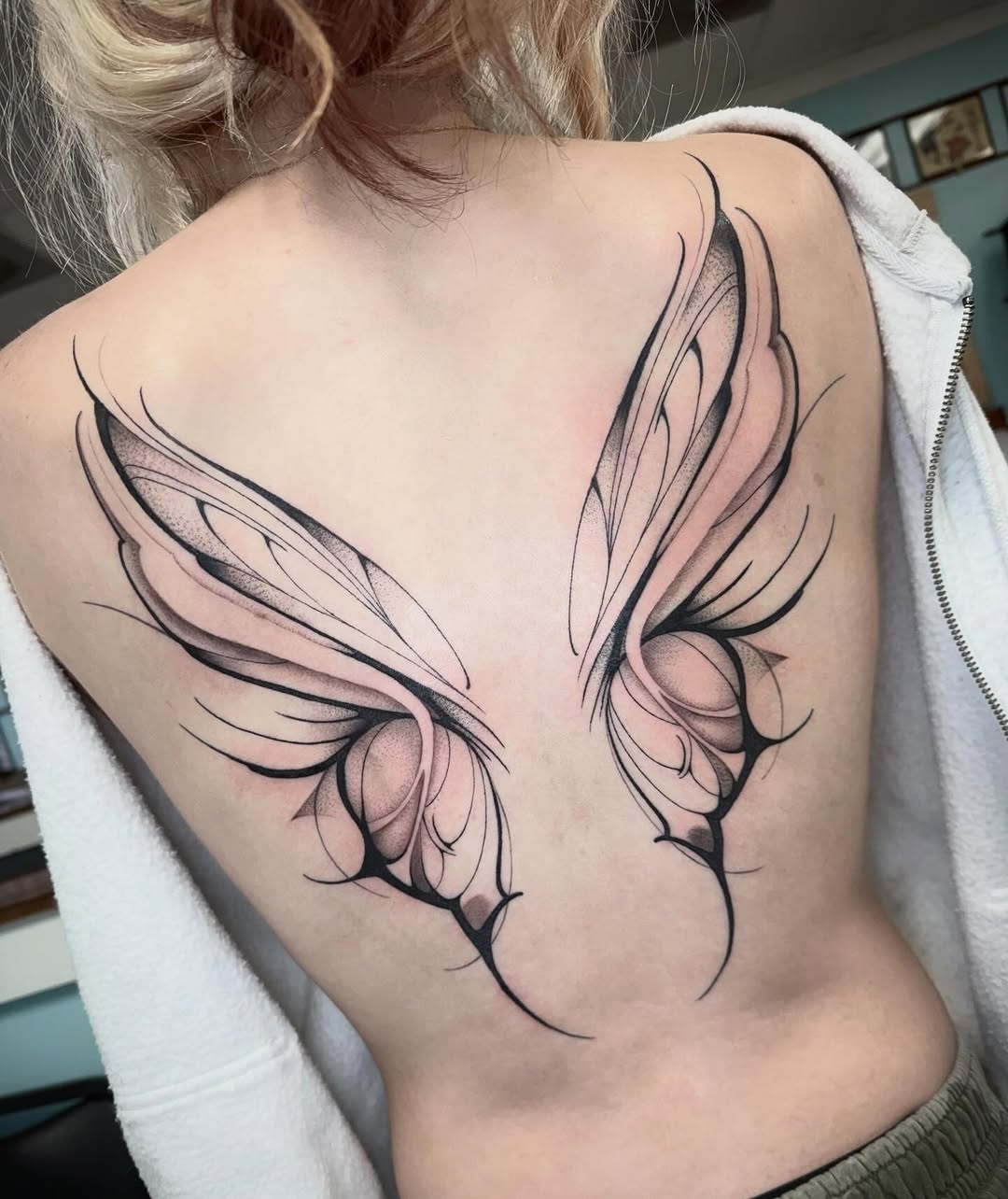 Tattoo by @sav.exe — fine_line, dotwork