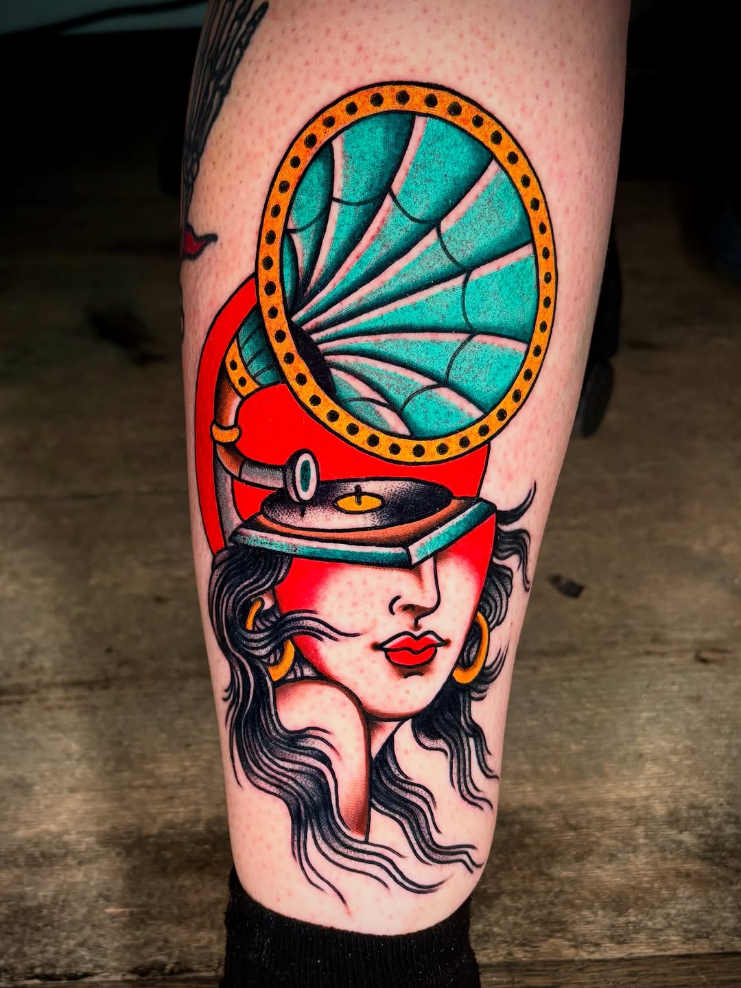 Tattoo by @alexmuniz_tattooer — american_traditional
