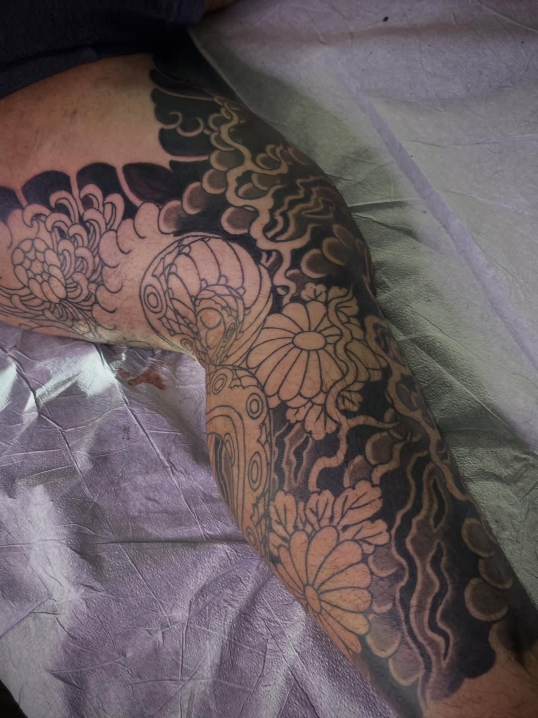 Tattoo by @tattoosbykenny โ japanese_irezumi, black_and_grey