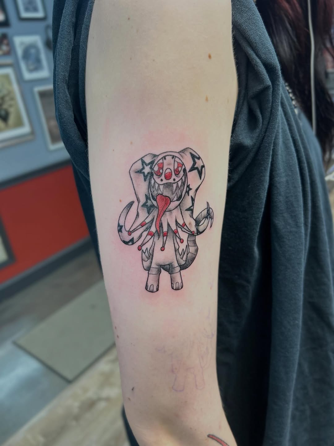 Tattoo by @ricardomotatattoo — new_school